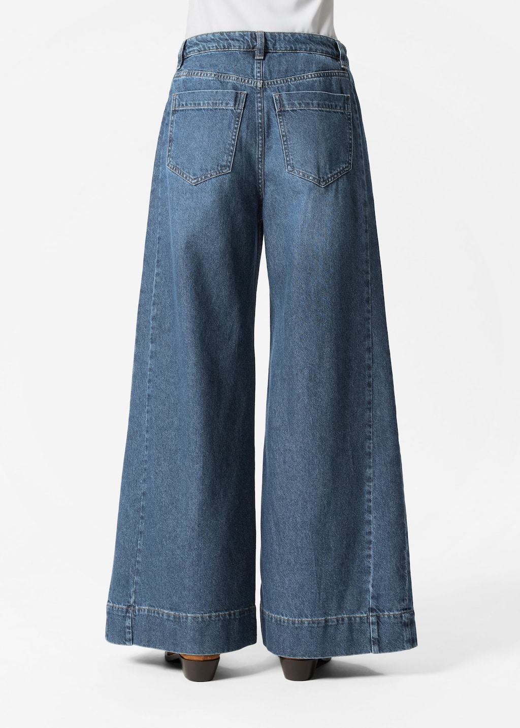Image of Long Wide-Leg Jeans