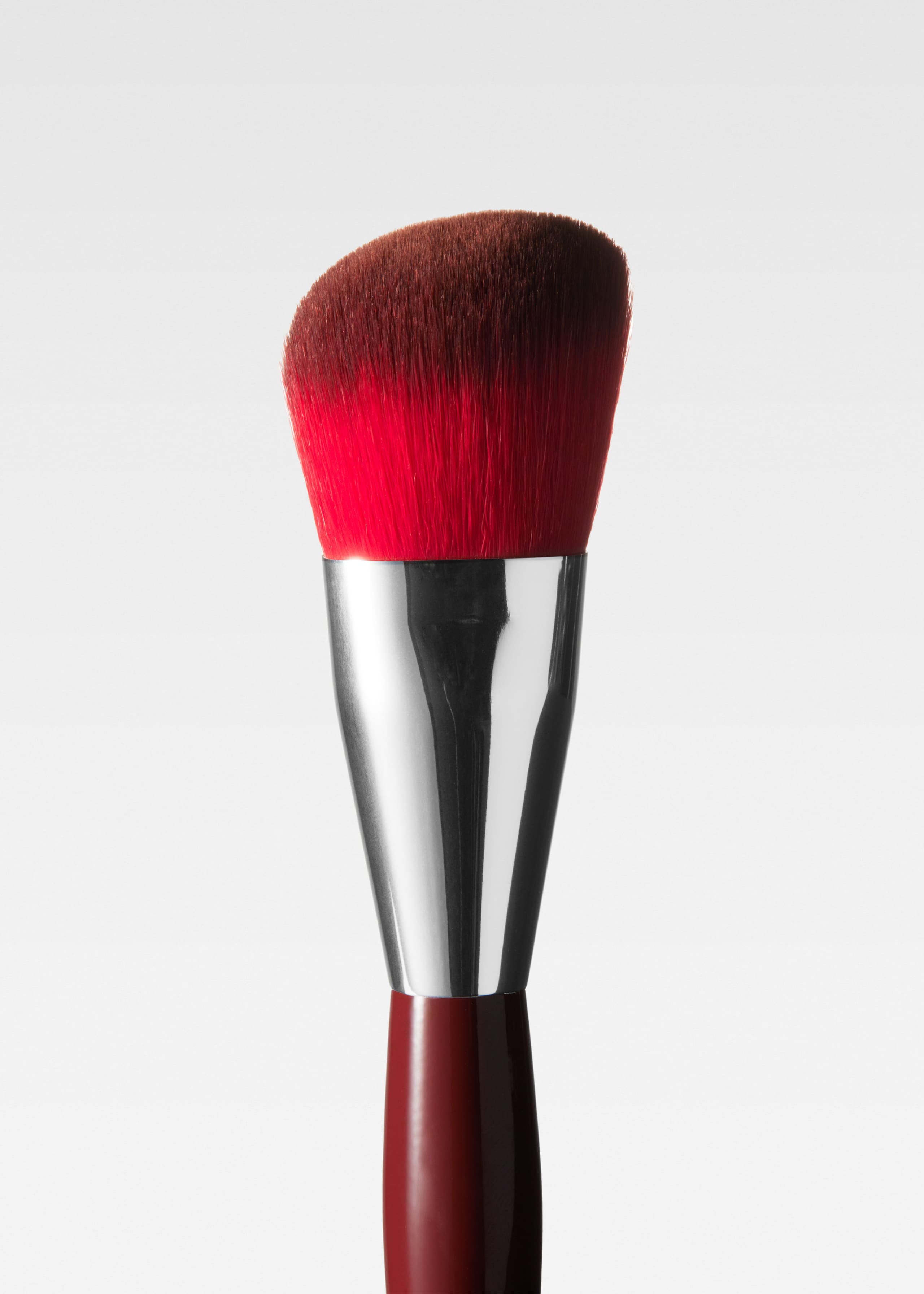 Contouring Brush - {{variantName}} - Beschreibendes Detail