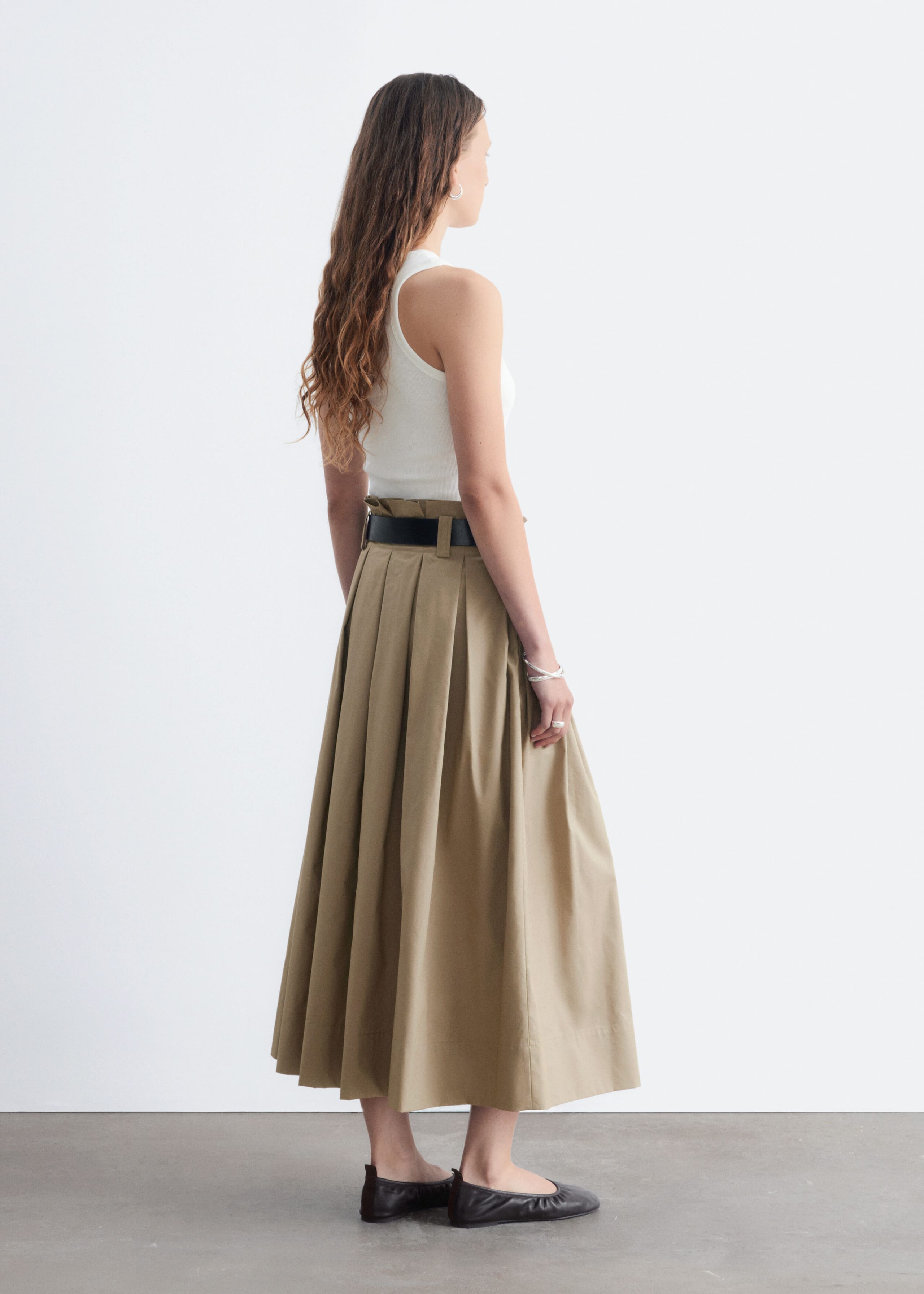 Pleated Midi Skirt - Beige - Still Life