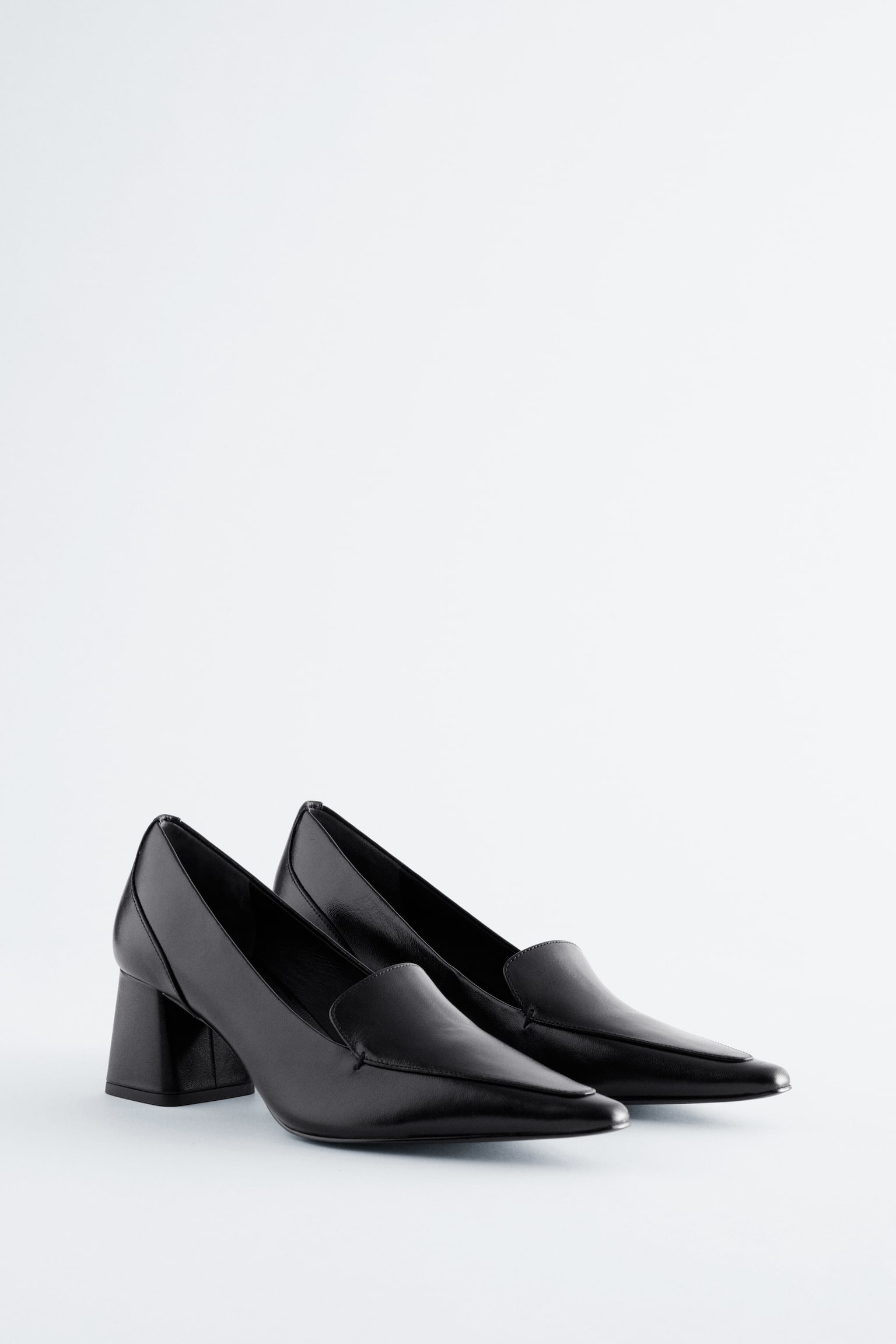 Décolleté in pelle stile mocassino - Nero/Crema - 5