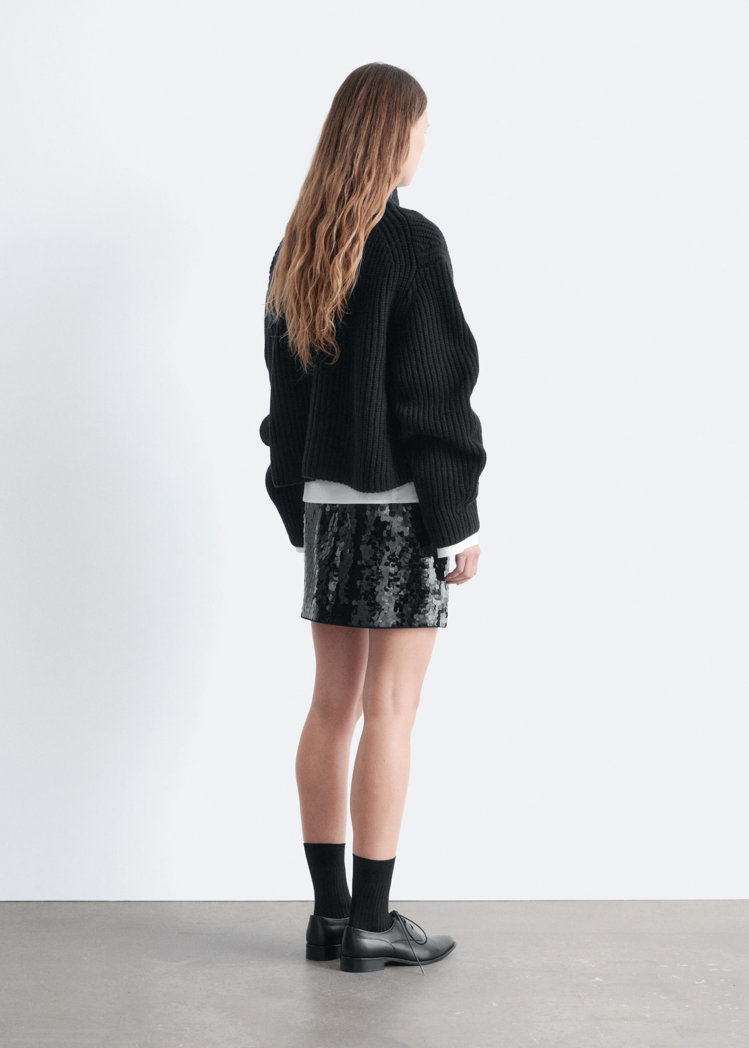 Jersey de cuello alto recortado - Negro - Lookbook