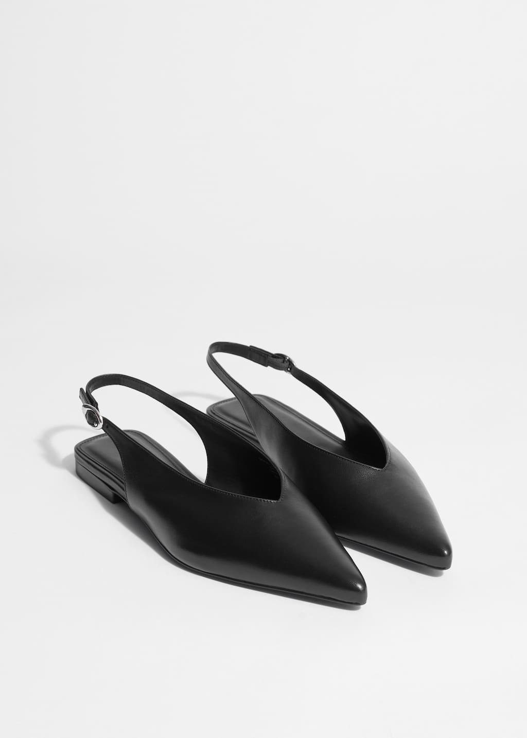 Image of Zapatos de salón puntiagudos con tira trasera