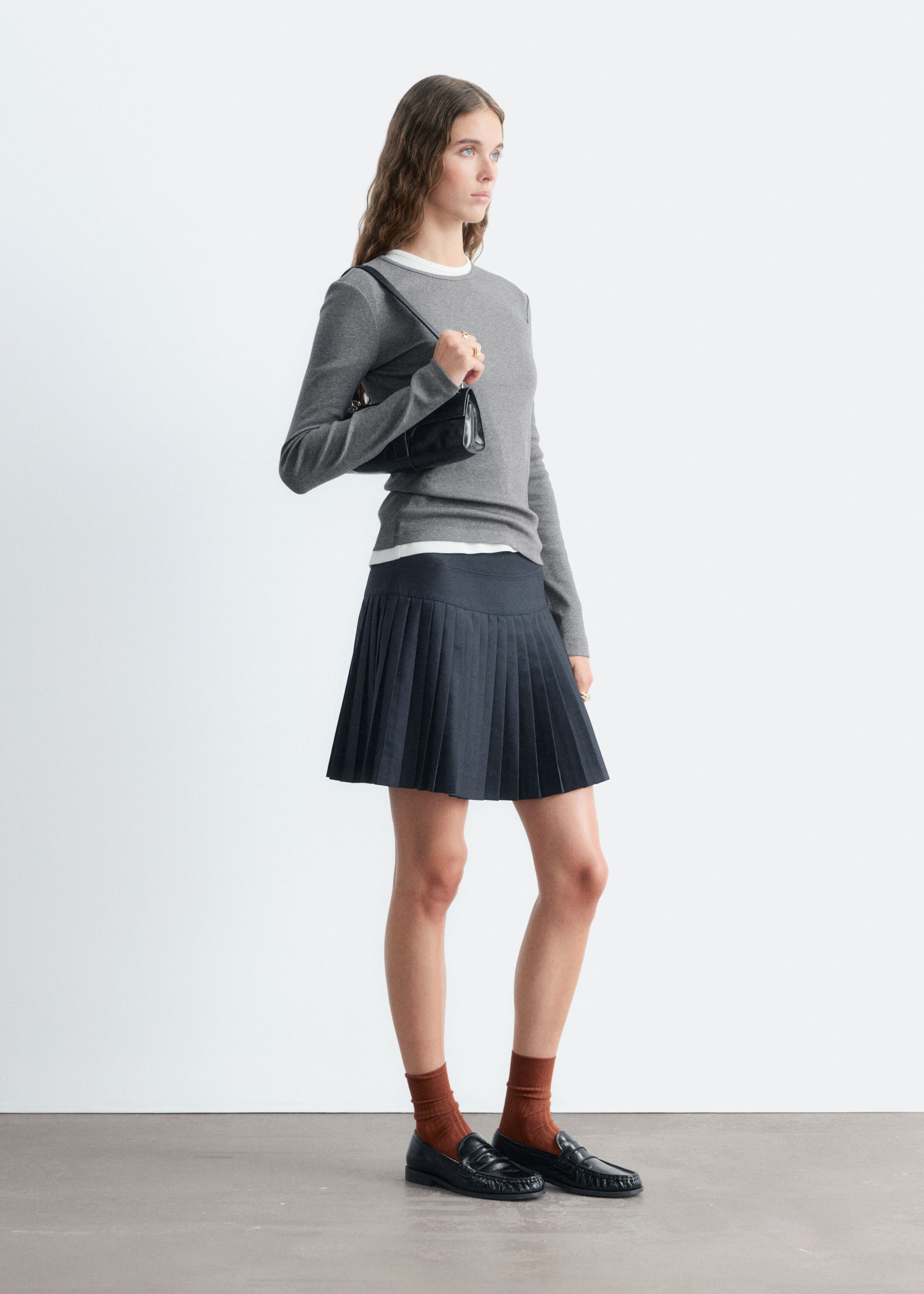 Ribbed Long-Sleeve Top - Black - Lookbook