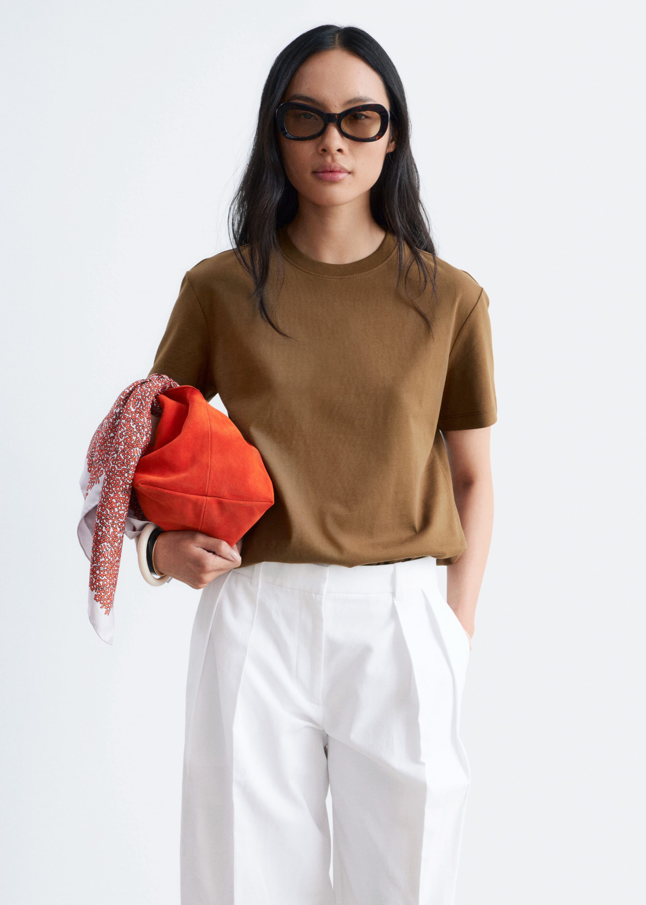 Cotton Crew-Neck T-Shirt - Brown - Lookbook