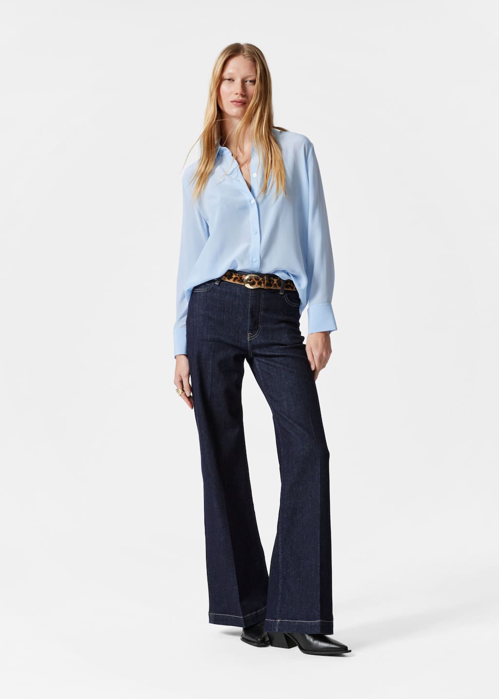 Silk Shirt - Light Blue - Lookbook