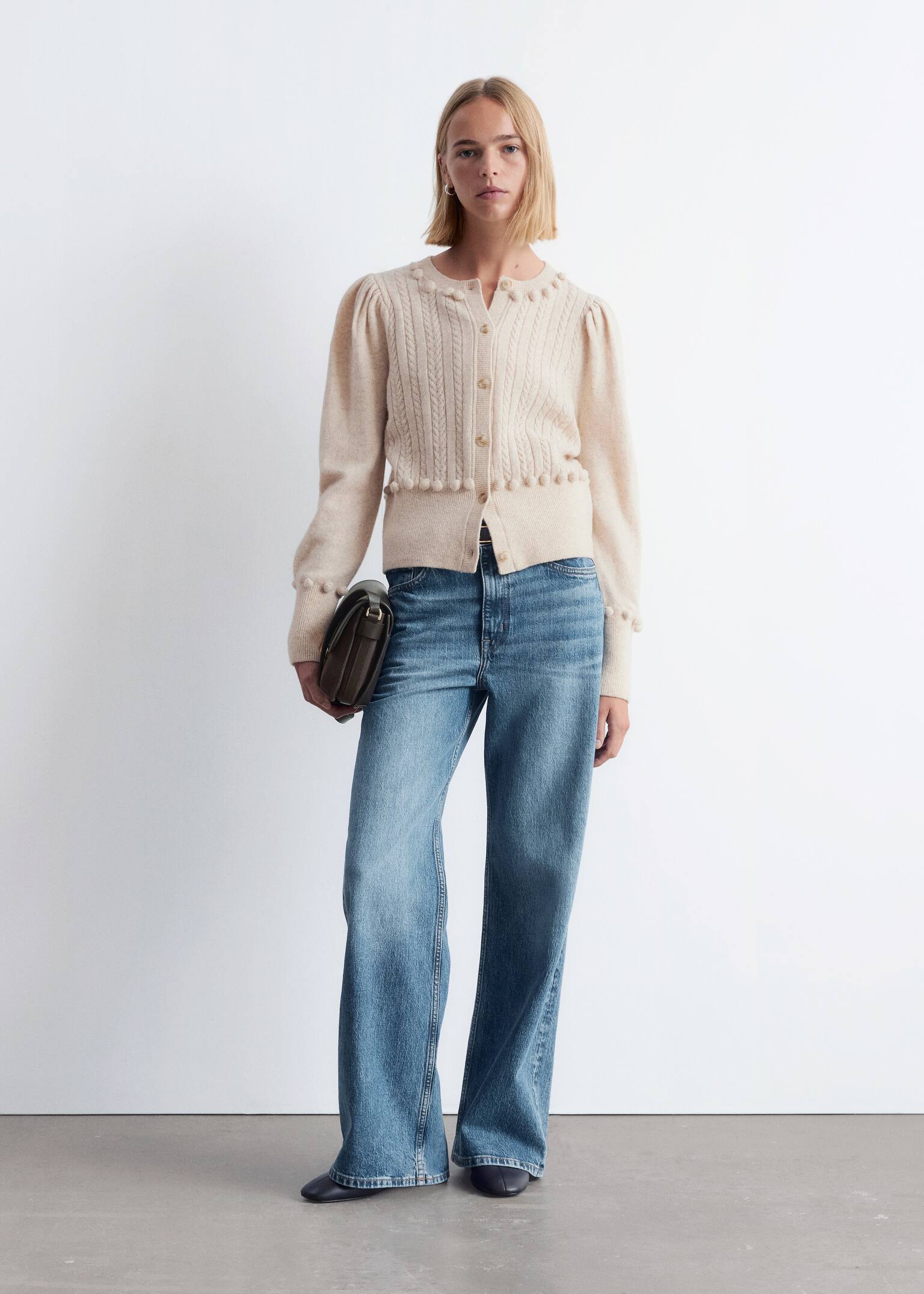 Strickjacke aus Wolle mit Zopfmuster - Beige/Dunkelgrau - 6