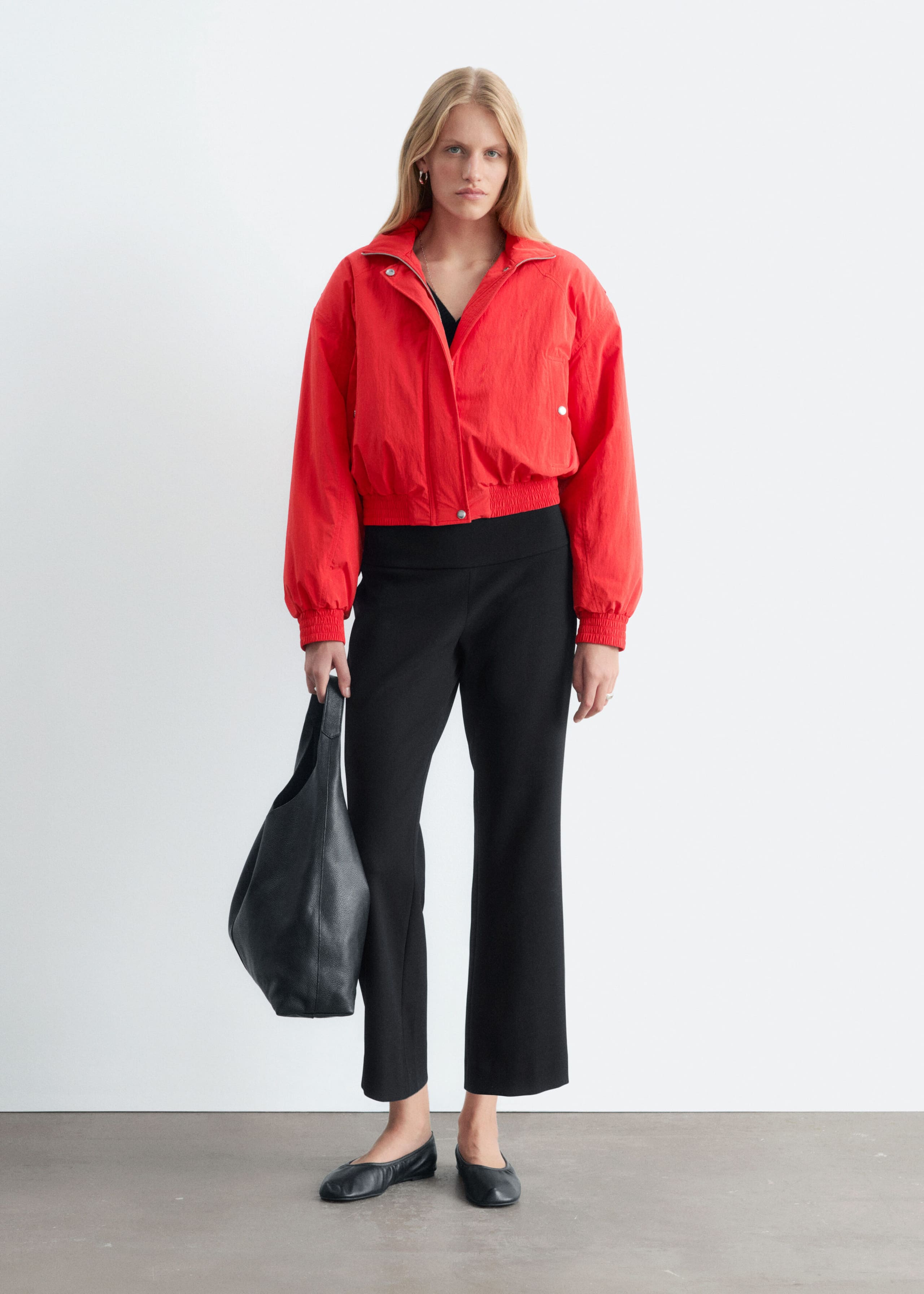 Cropped Kick Flare Trousers - Black - Lookbook
