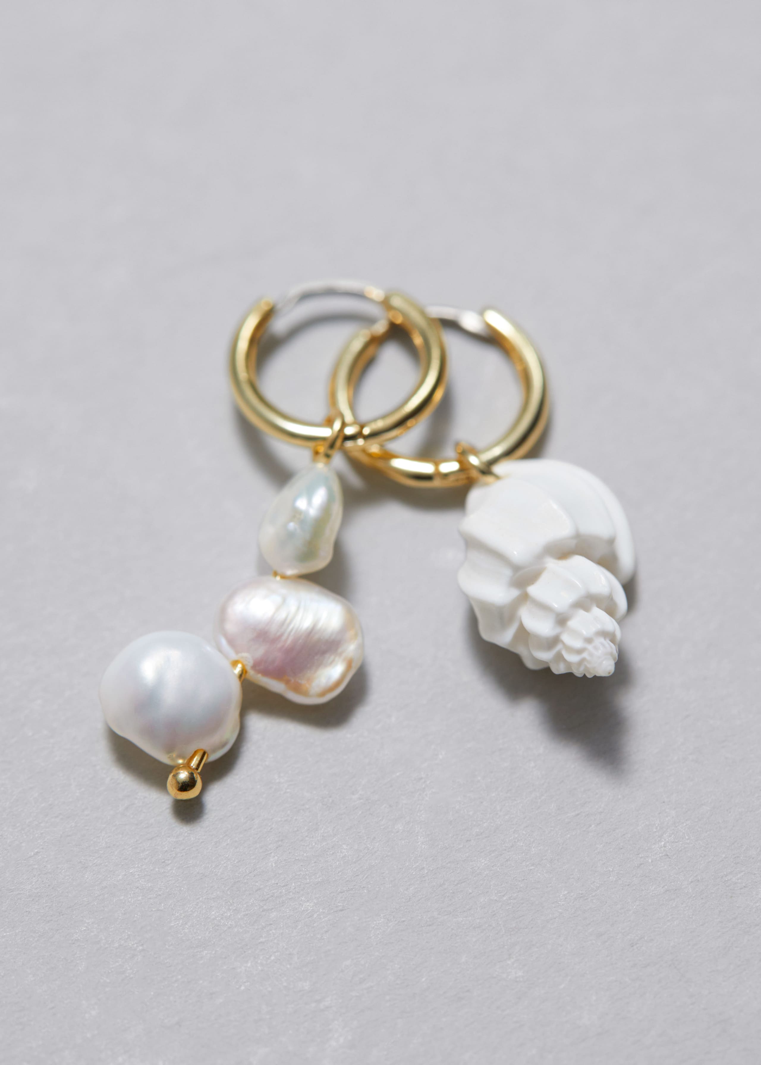 Seashell Hoop Earrings - Gold/Pearl - Still Life