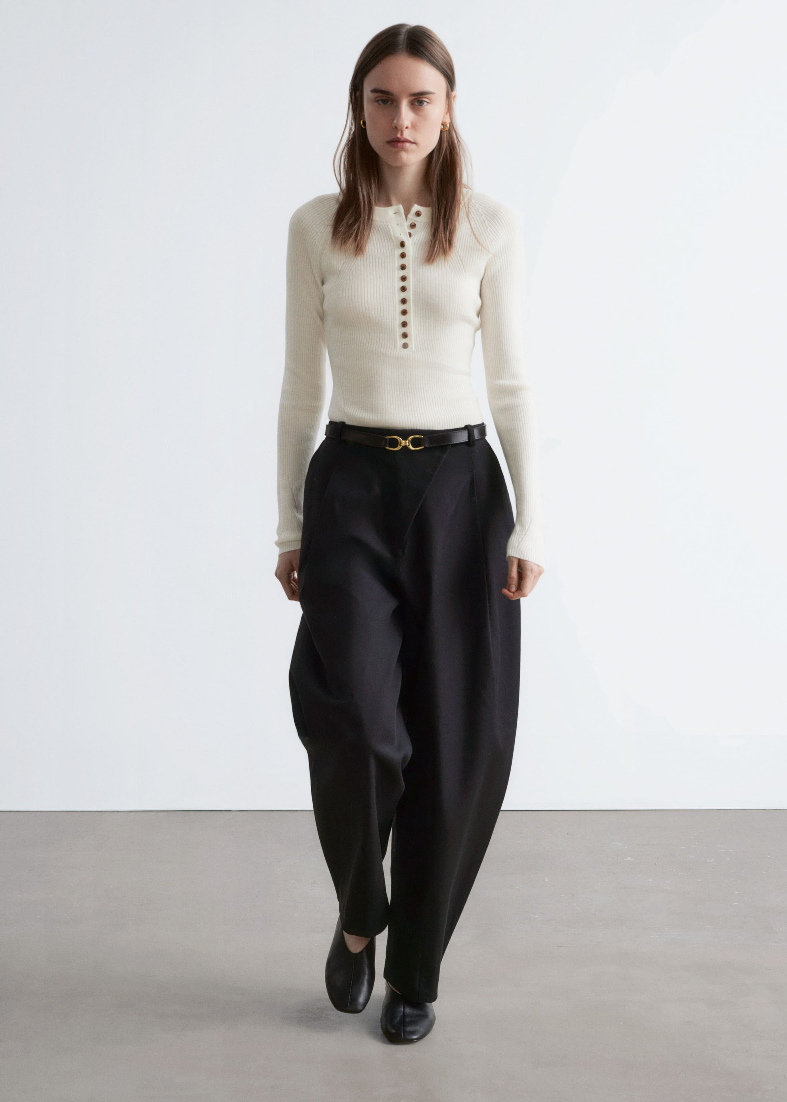 Image of Oberteil aus Wolle mit halblanger Knopfleiste