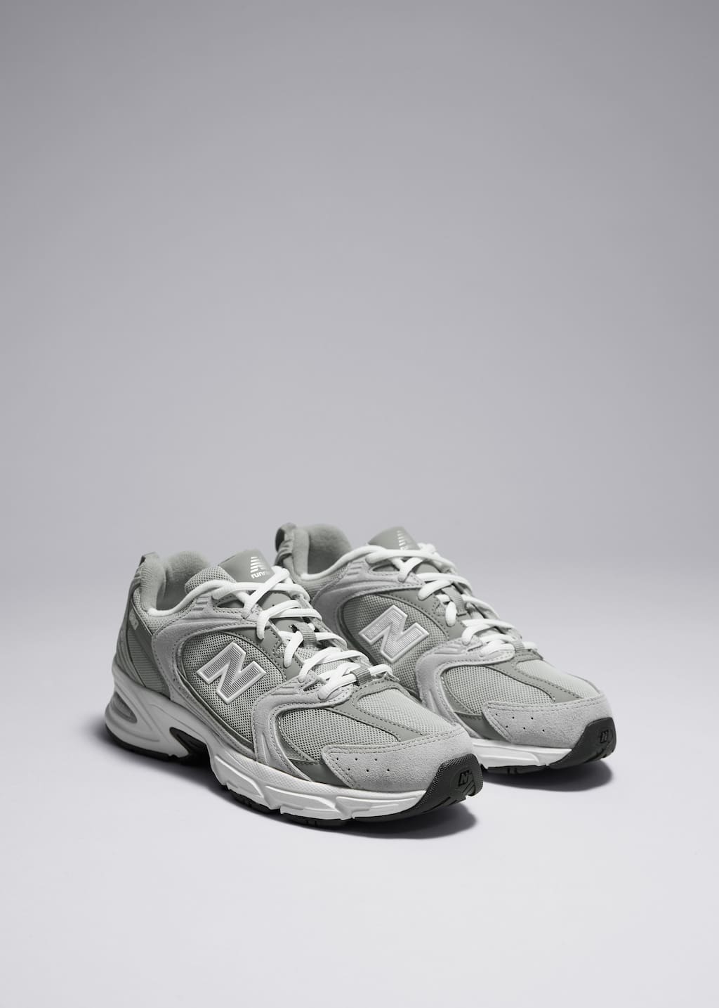 Zapatillas deportivas New Balance 530 - Gris/Blanco - Bodegón
