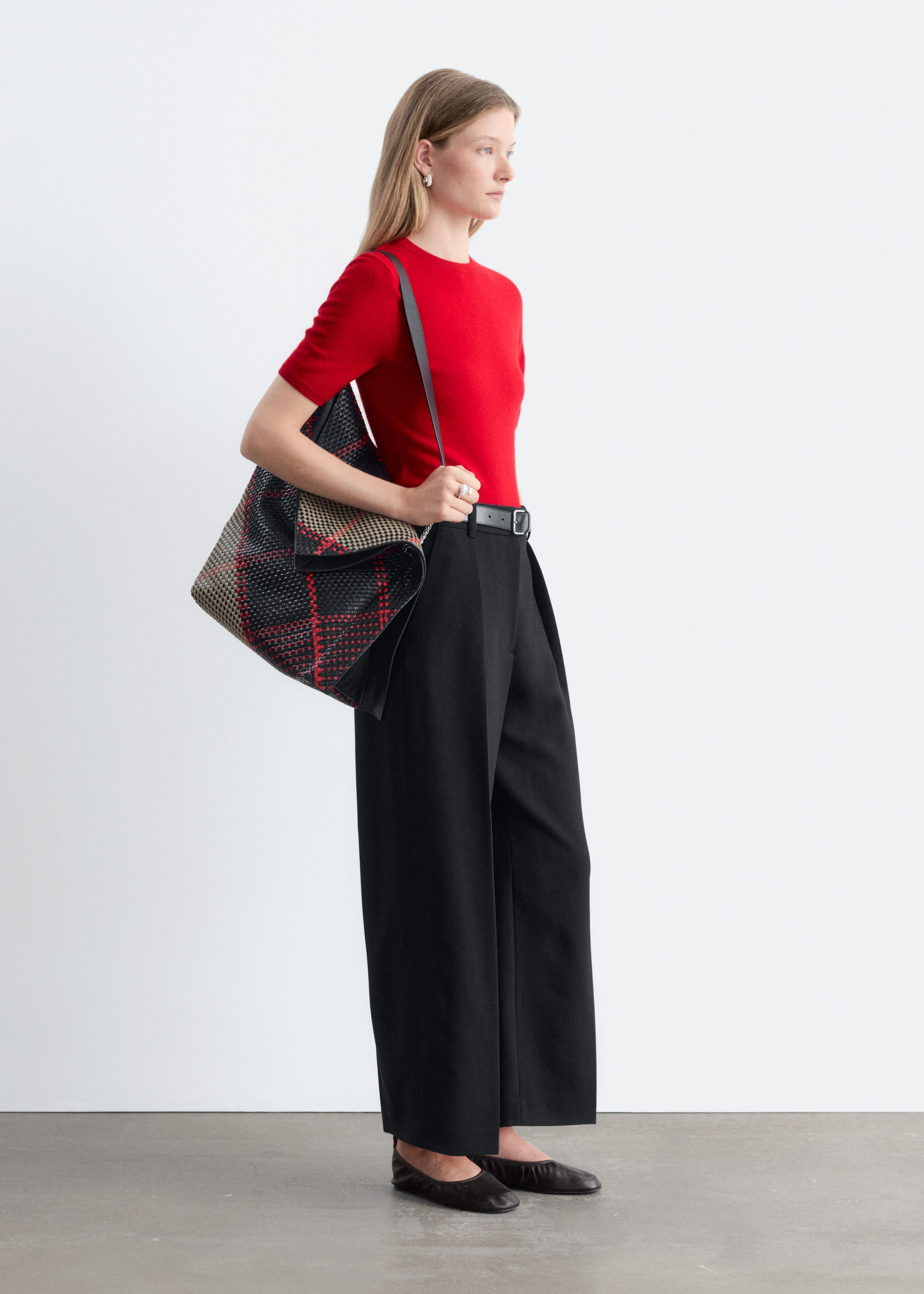 Pantalon court et plissé - Noir - Lookbook