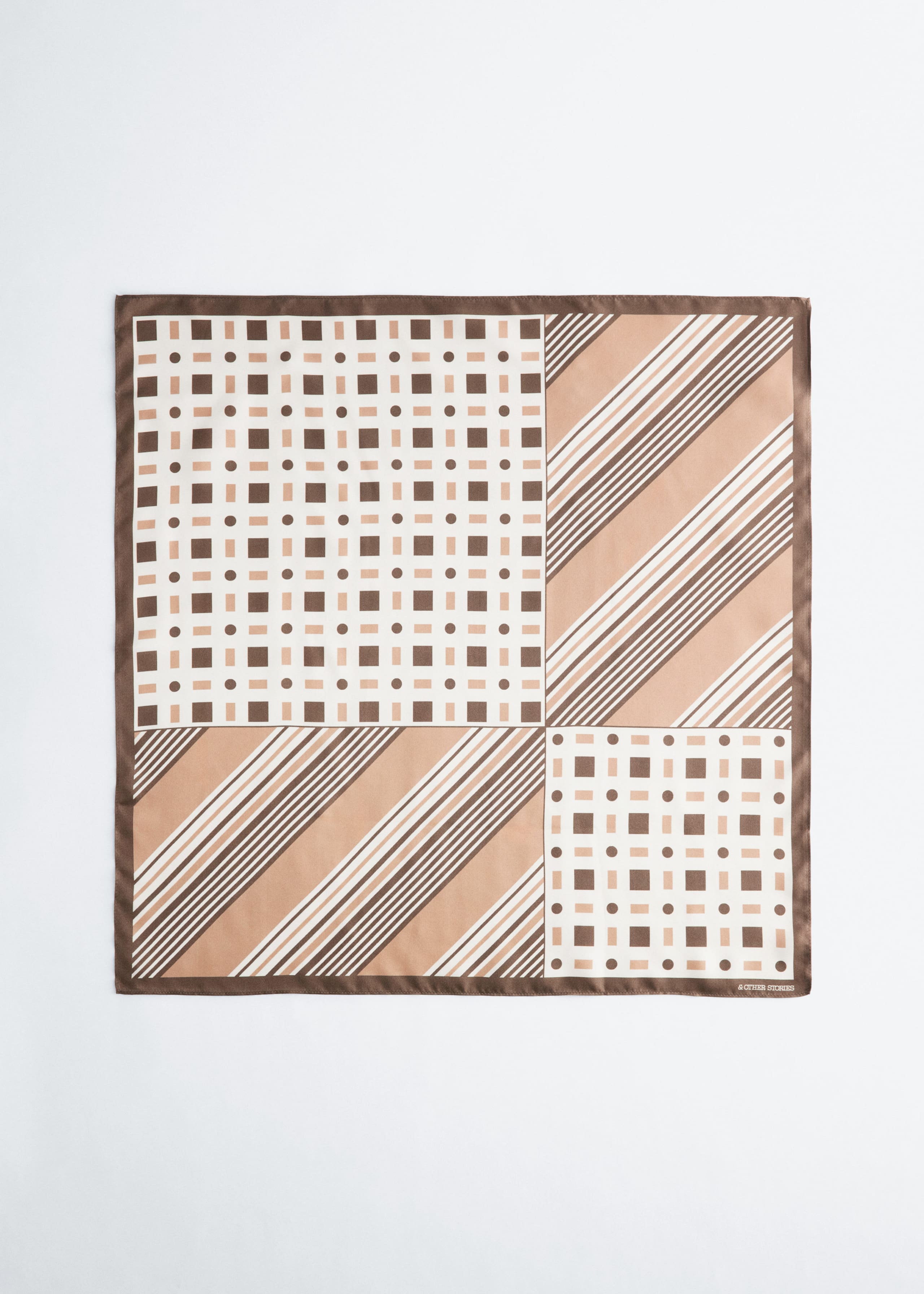 Graphic Print Silk Scarf - Apricot/Brown - Still Life