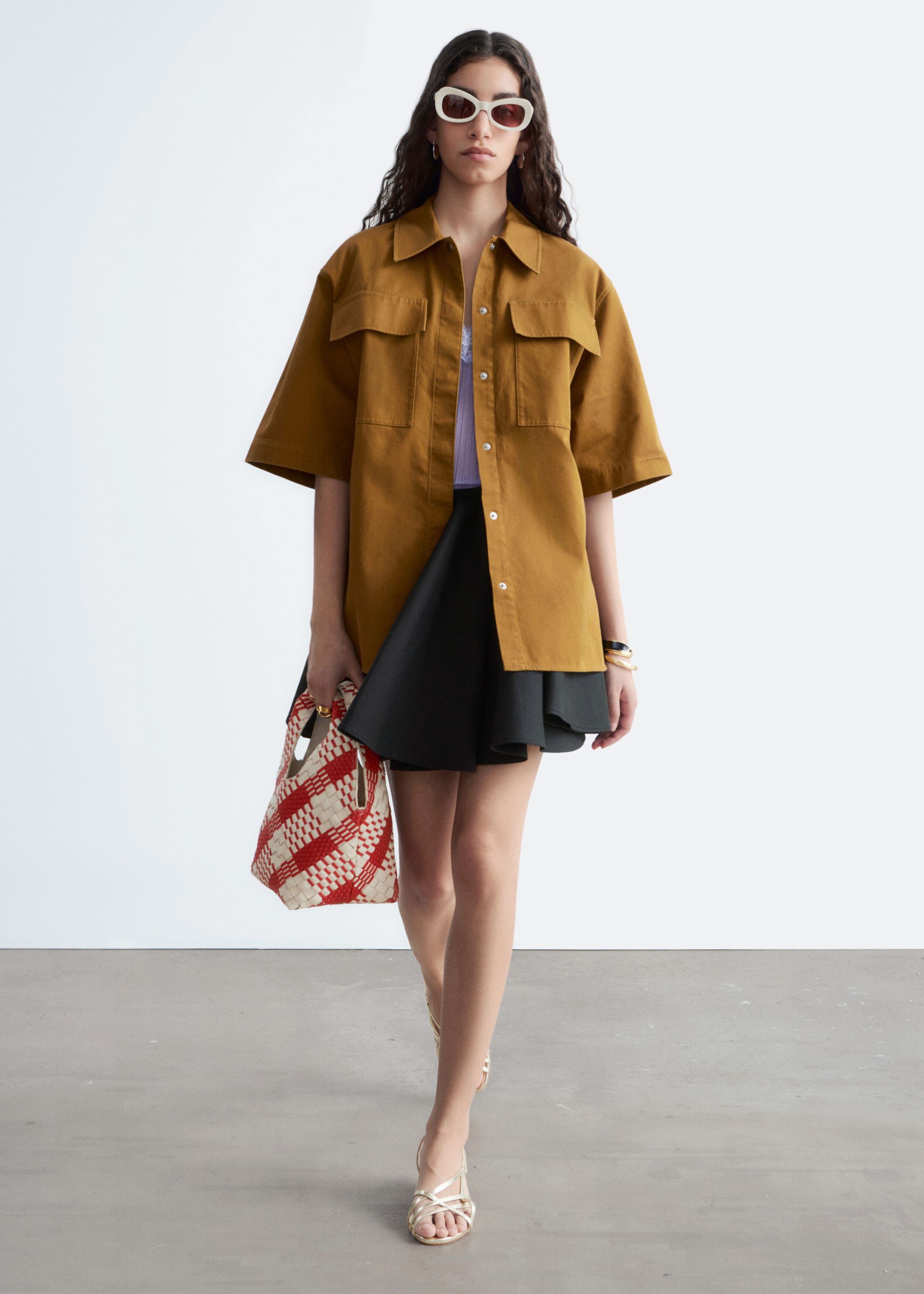 Short-Sleeve Cotton Shirt - Beige - Lookbook