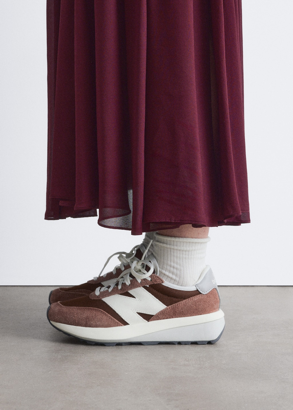 Image of New Balance 370 Sneakers
