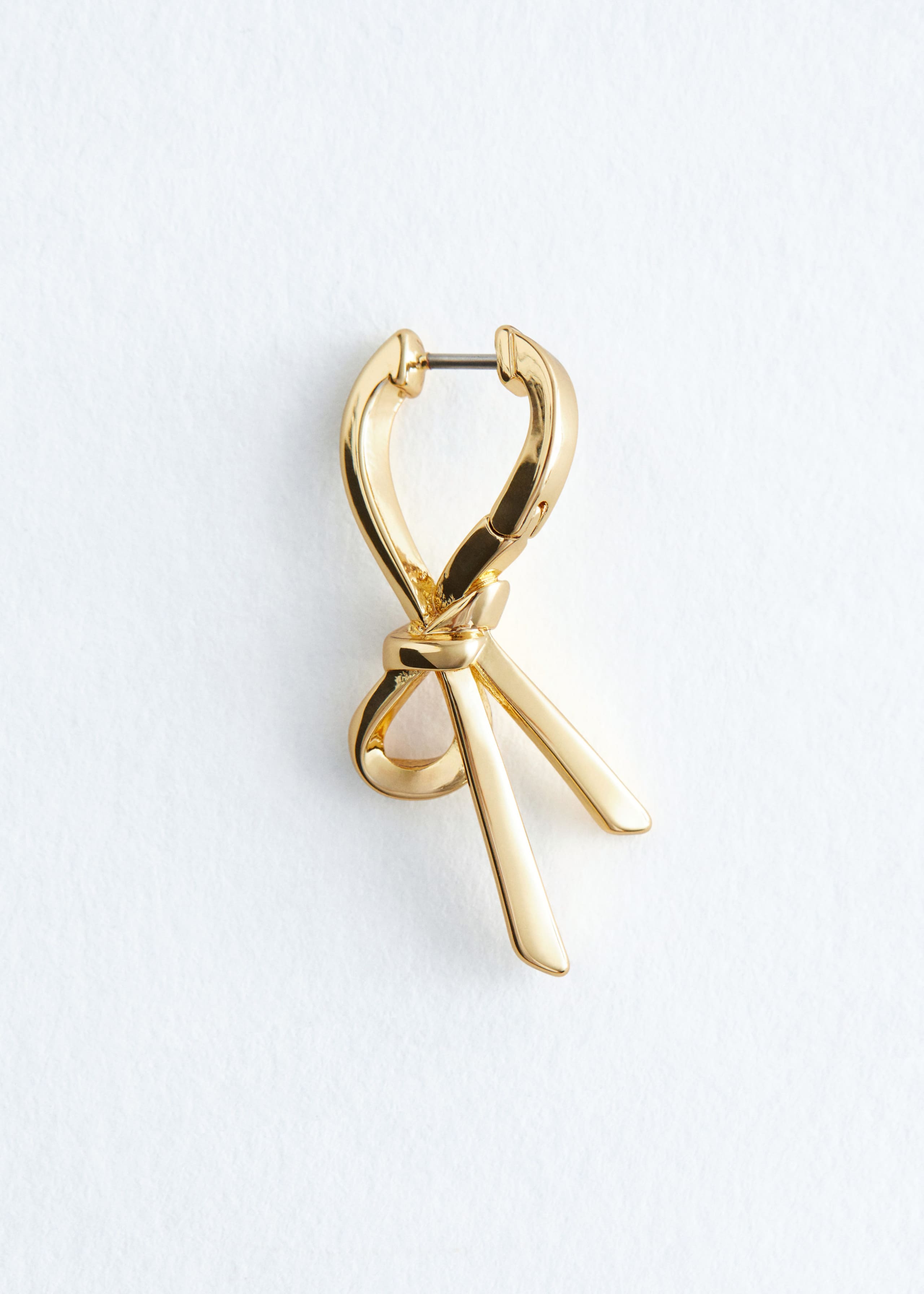 Knot Hoop Earrings - {{variantName}} - Descriptive Detail