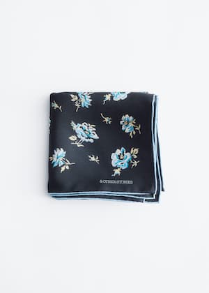 Black/Blue Floral