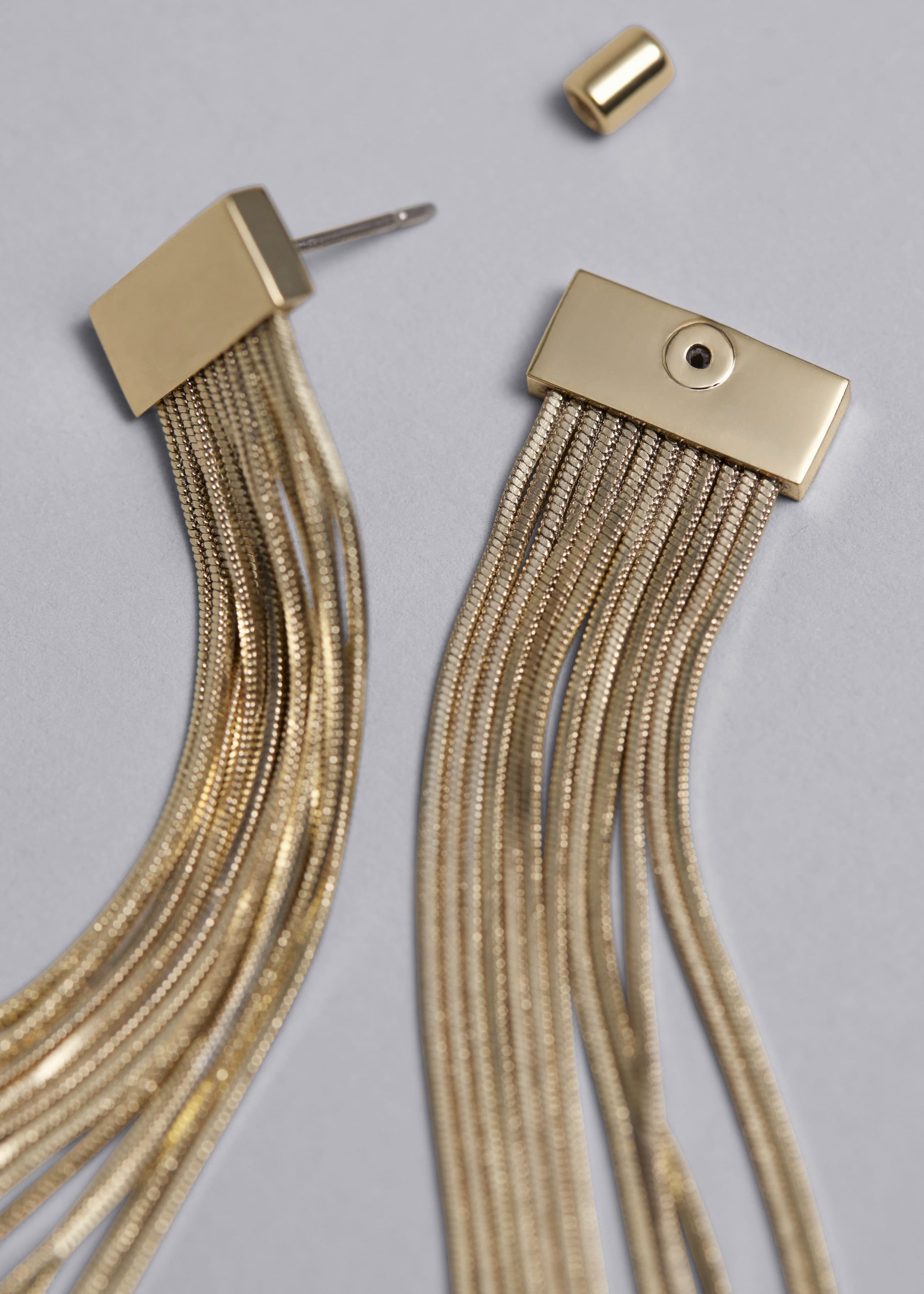 Boucles d’oreilles multi-chaînes - {{variantName}} - Descriptive Detail