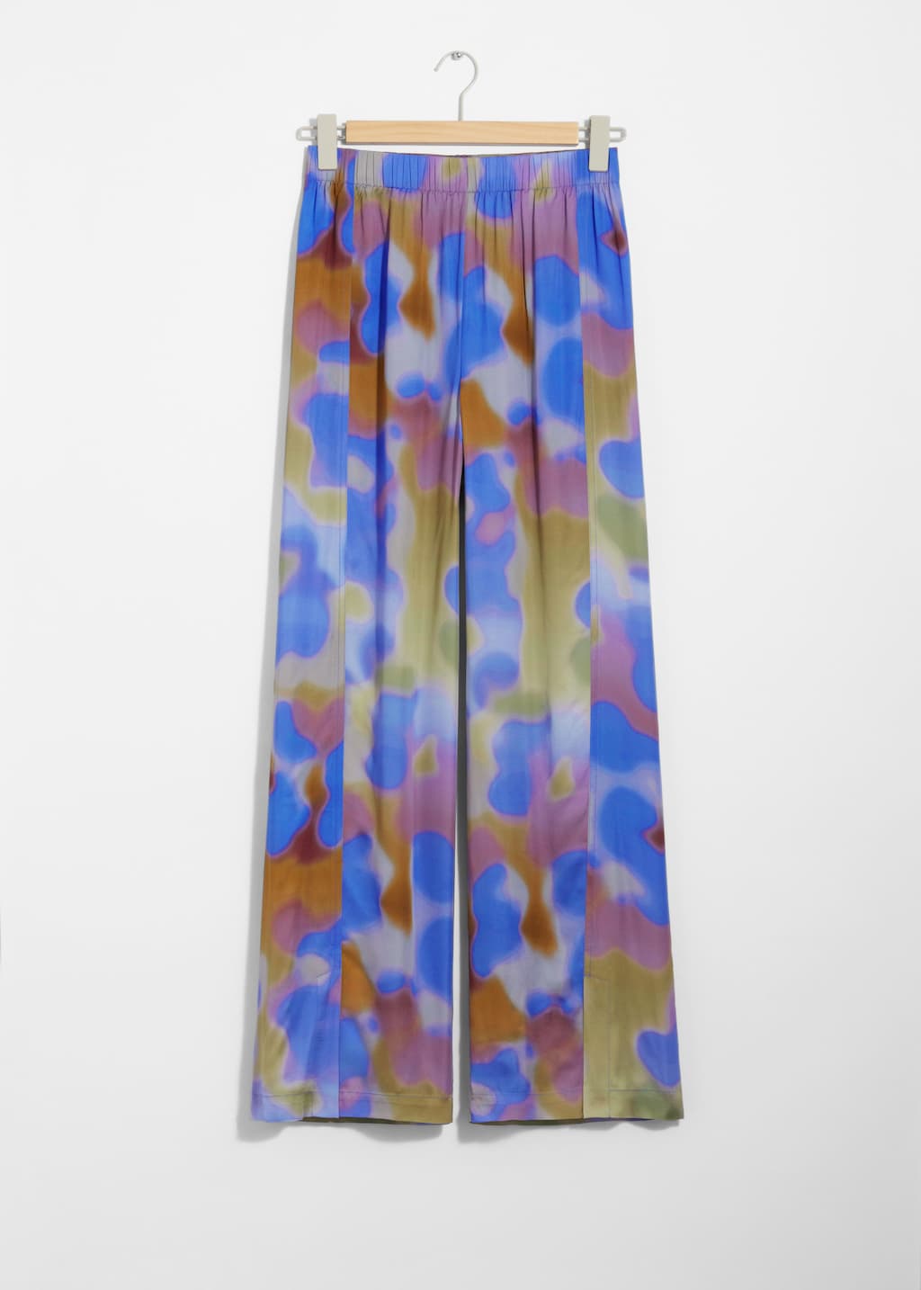 Pantalones de satén estampados