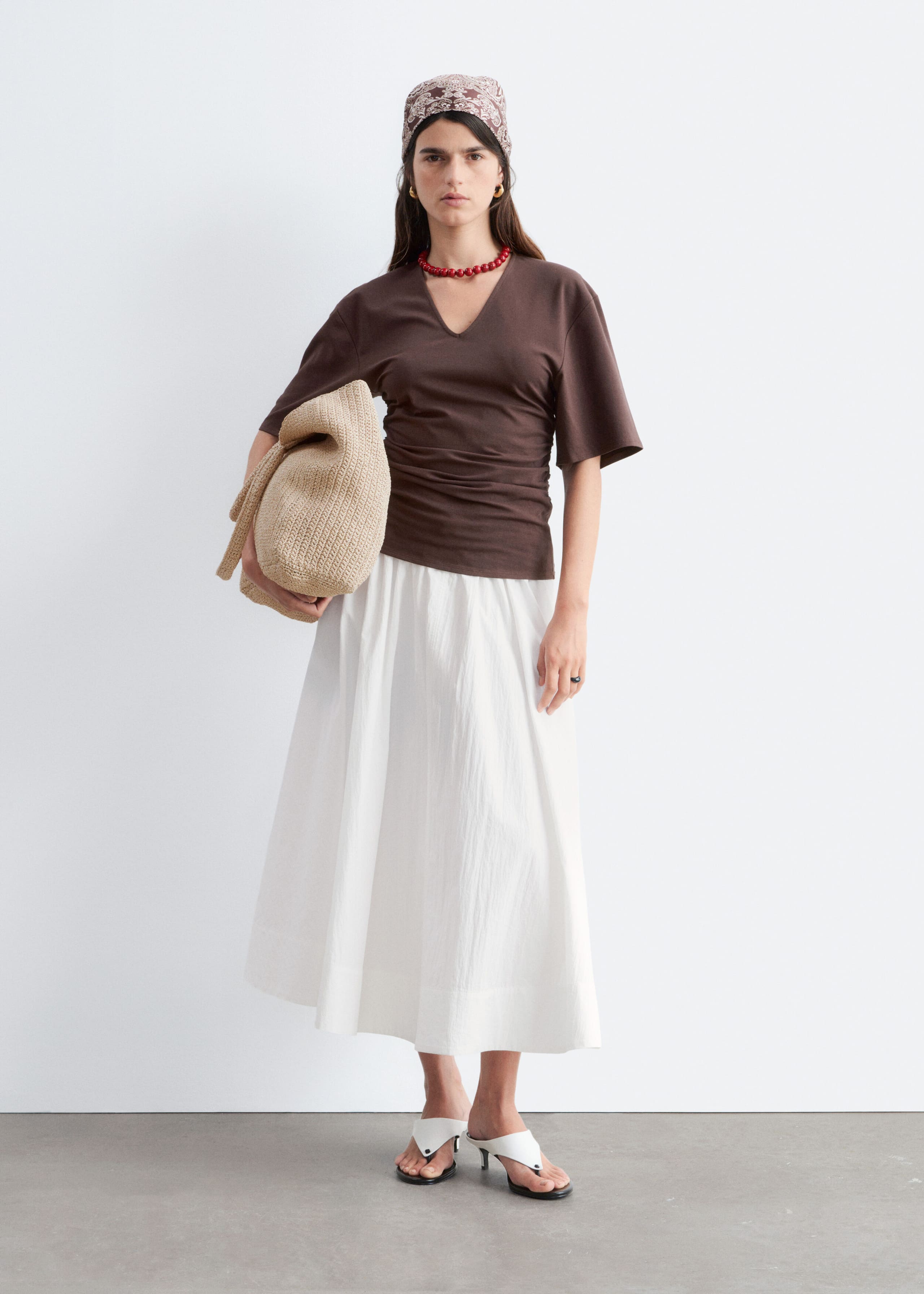 Image of T-shirt froncé à col en V