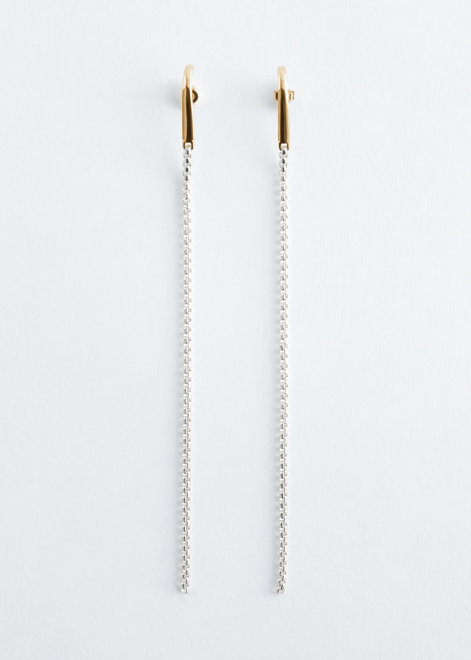 Ohrringe mit langem Kettendesign - Gold/Silber
