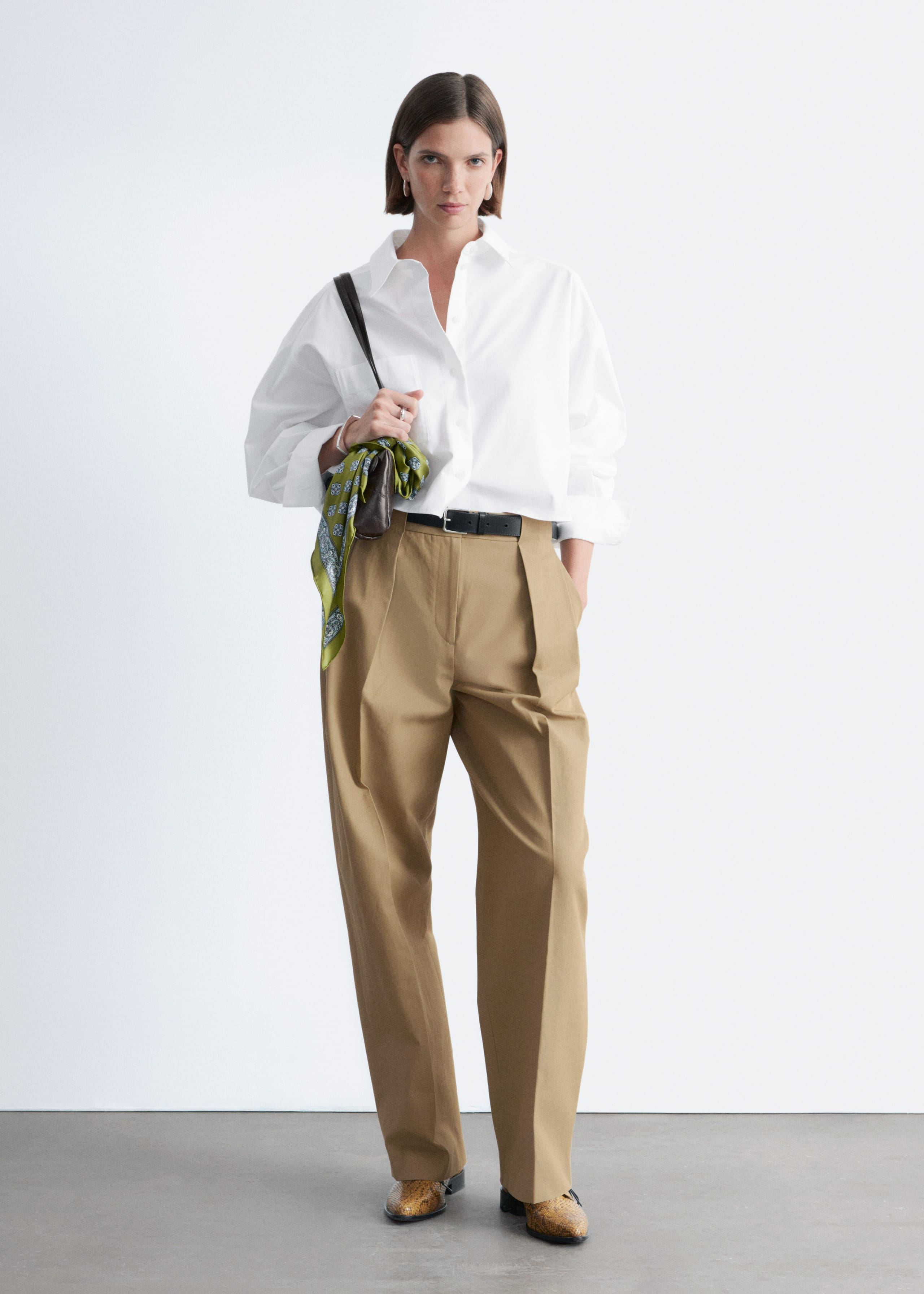 Image of Chemise courte oversize en coton