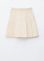 Hellbeige