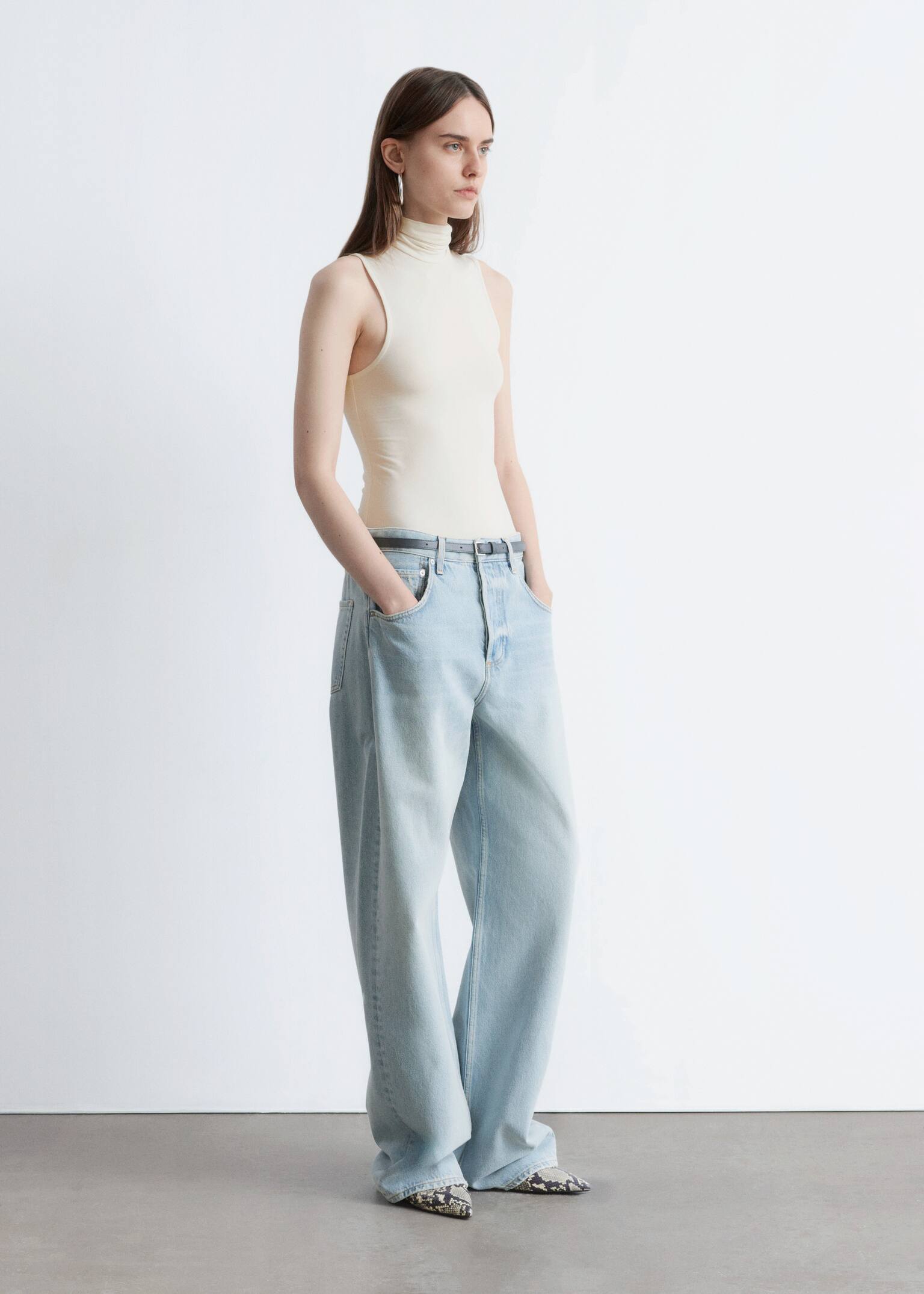 Блуза без ръкави с поло яка - Кремав/Тъмносиво - 6