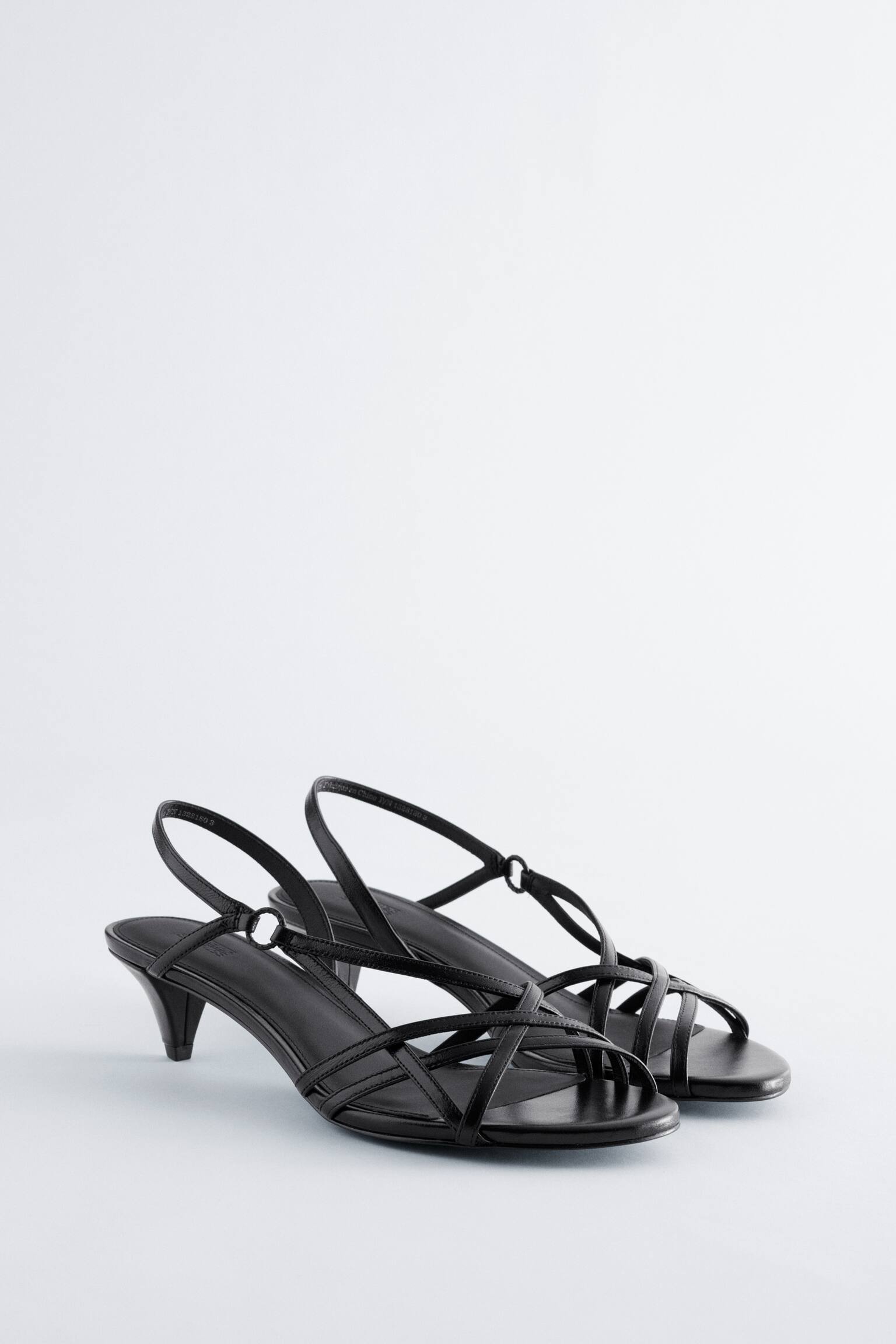 Remsandaletter i läder - Svart/Guld - 4