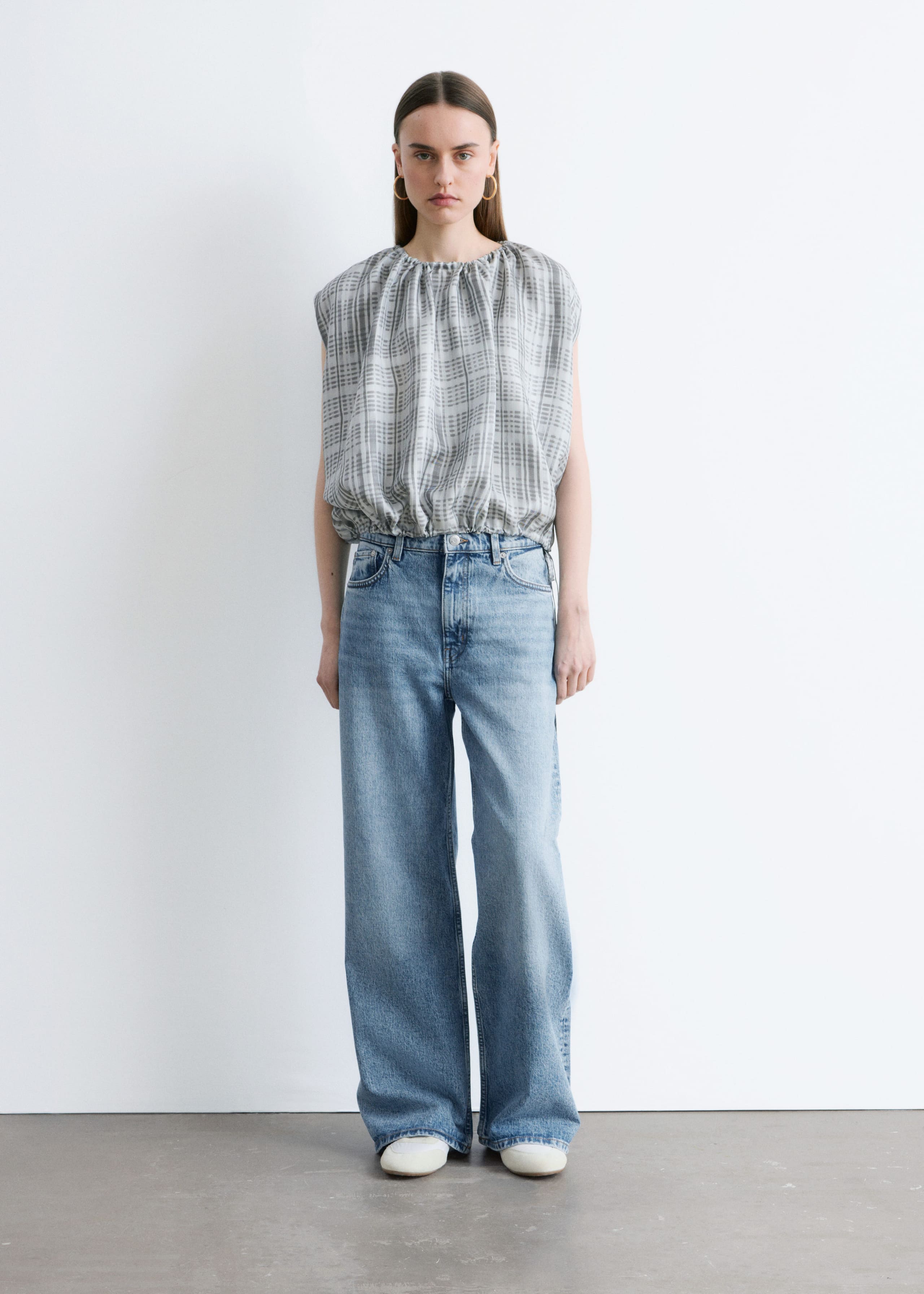 Image of Jeans mit weitem Bein