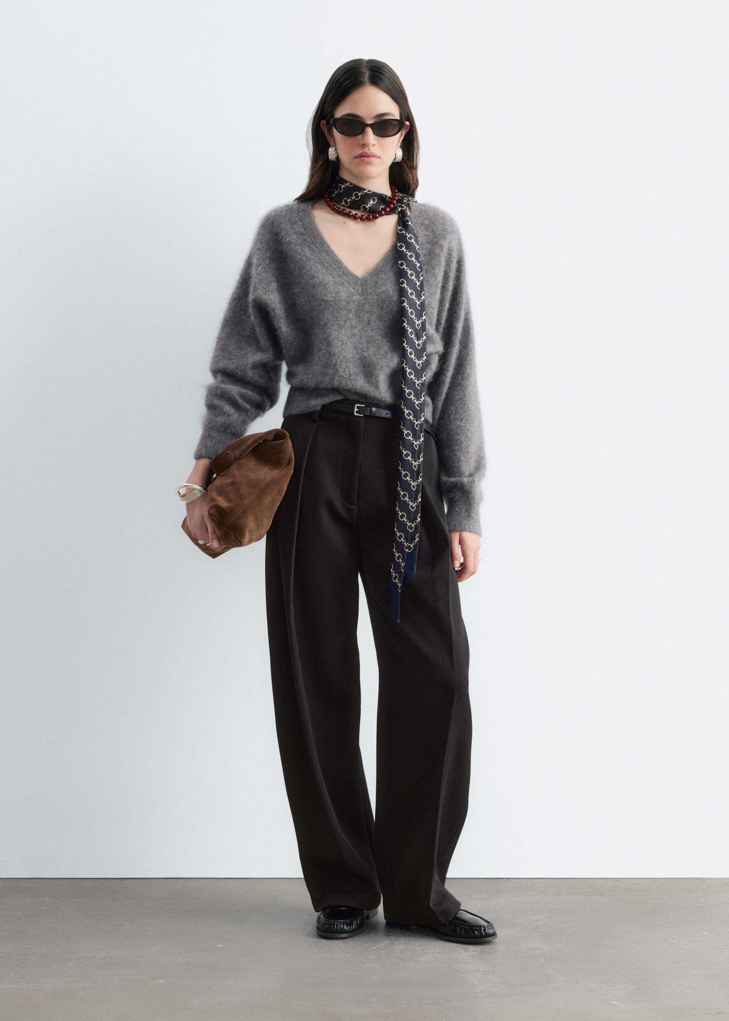Brushed Cashmere V-Neck Jumper - Grey - Still Life
