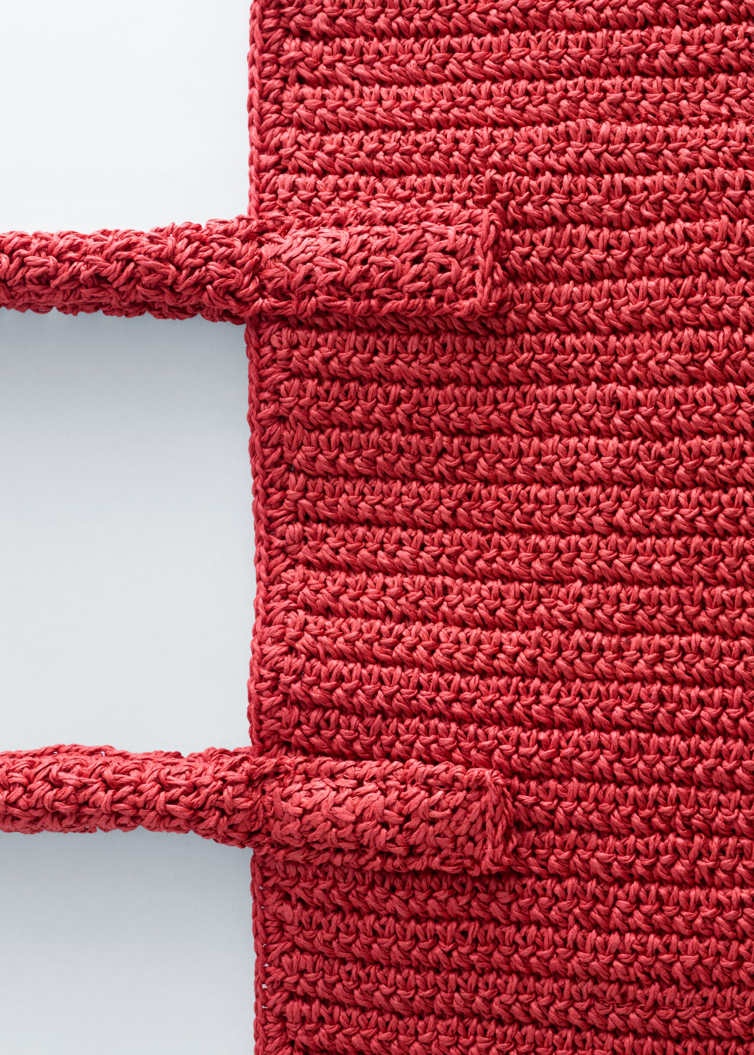 Paper Straw Tote Bag - {{variantName}} - Descriptive Detail