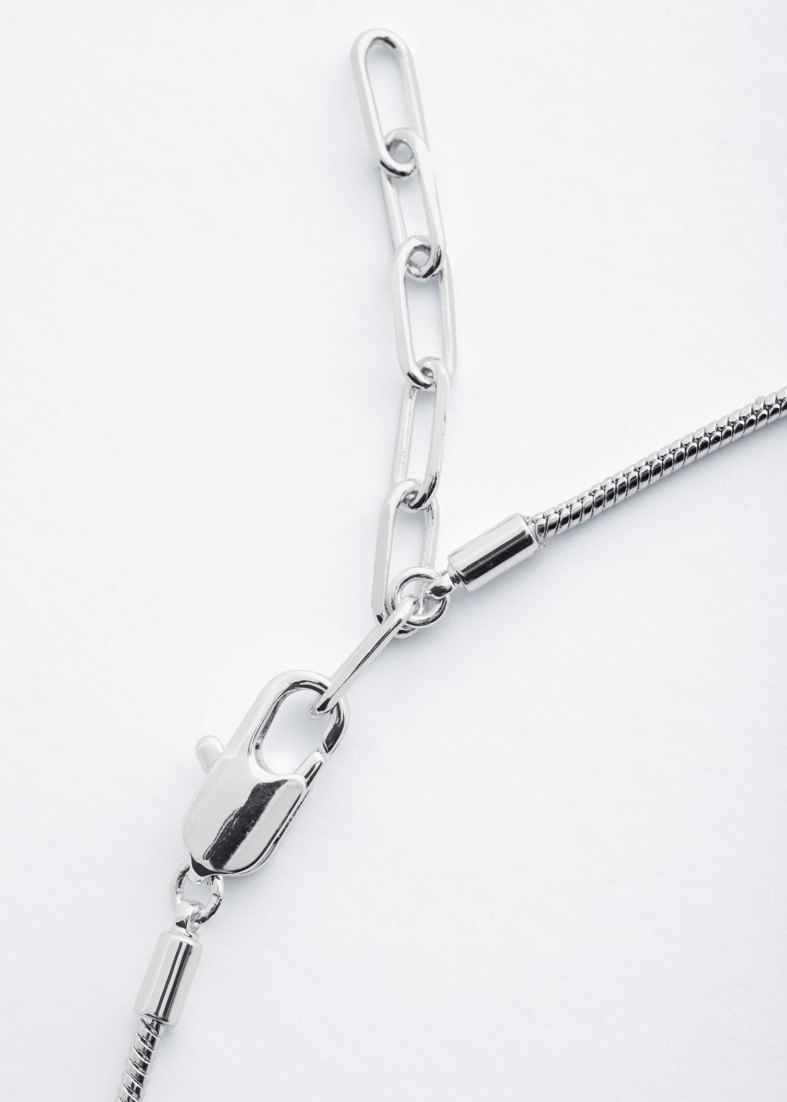 Double-Circle Pendant Necklace - {{variantName}} - Descriptive Detail