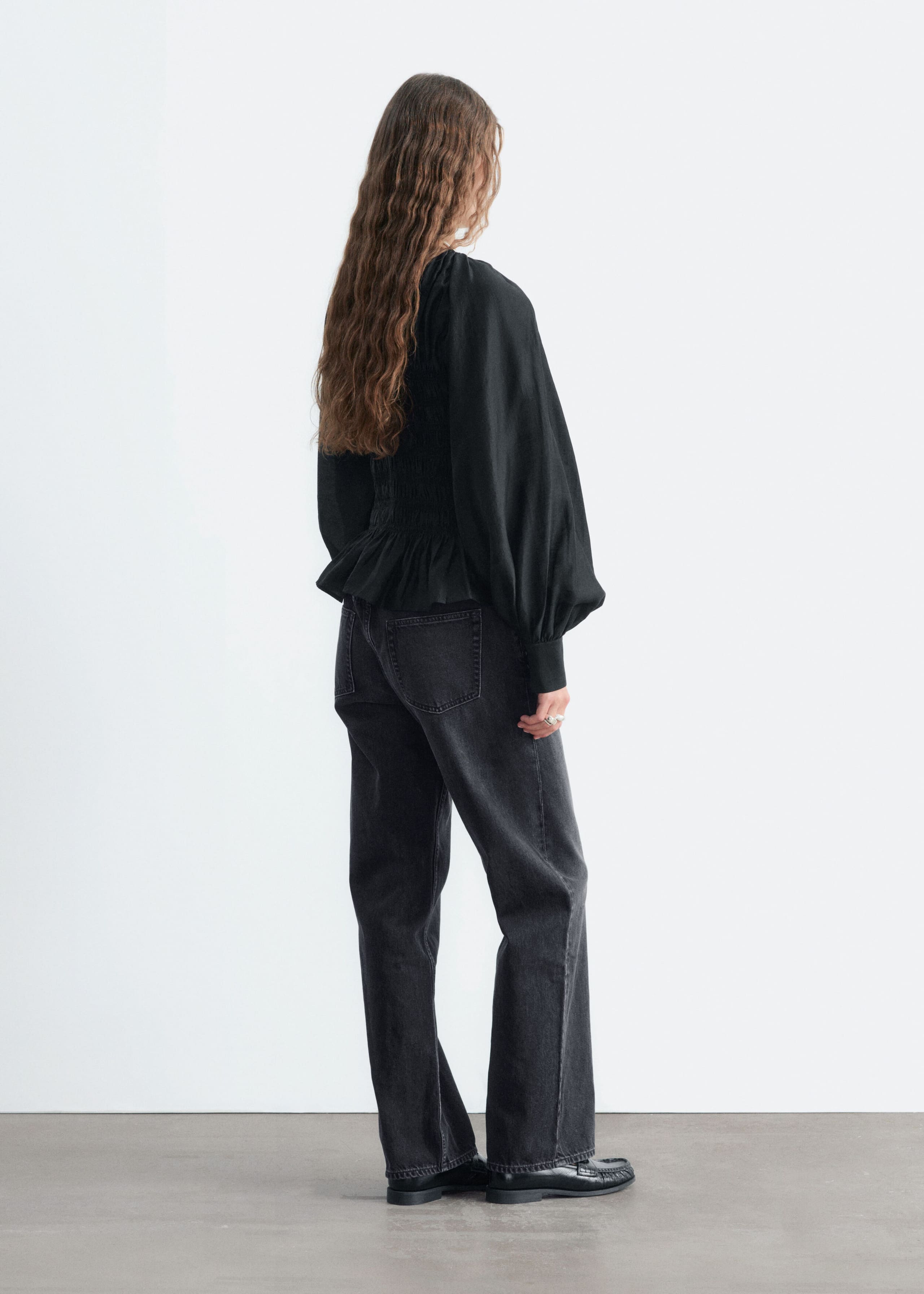 Smock Blouse - Black - Lookbook