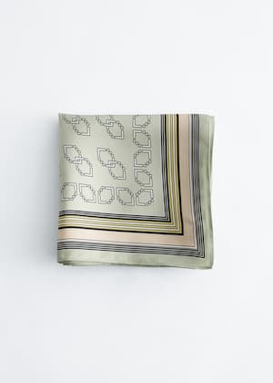 Light Green/Graphic Pattern