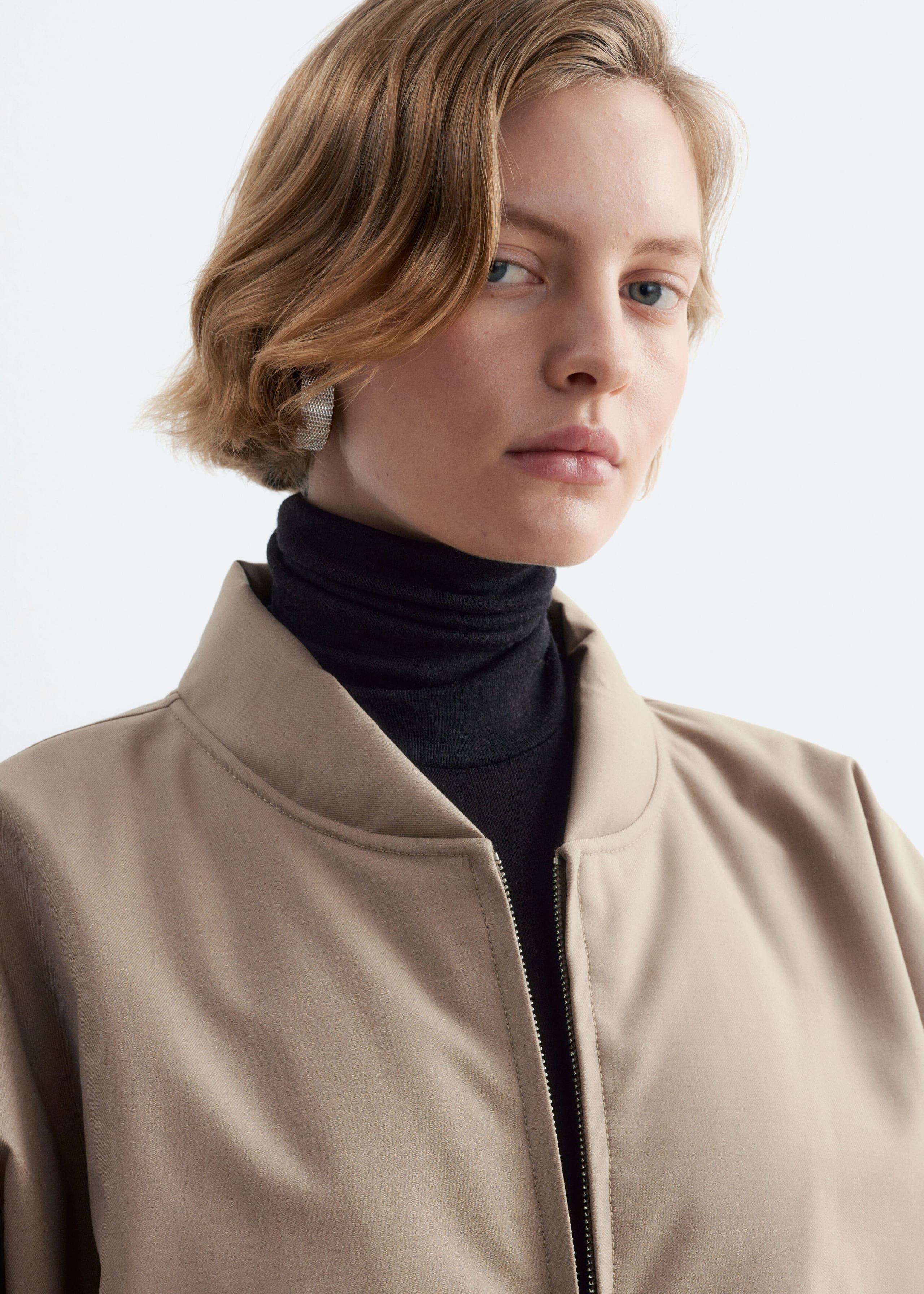 Oversized wollen bomberjack - Beige - Lookbook
