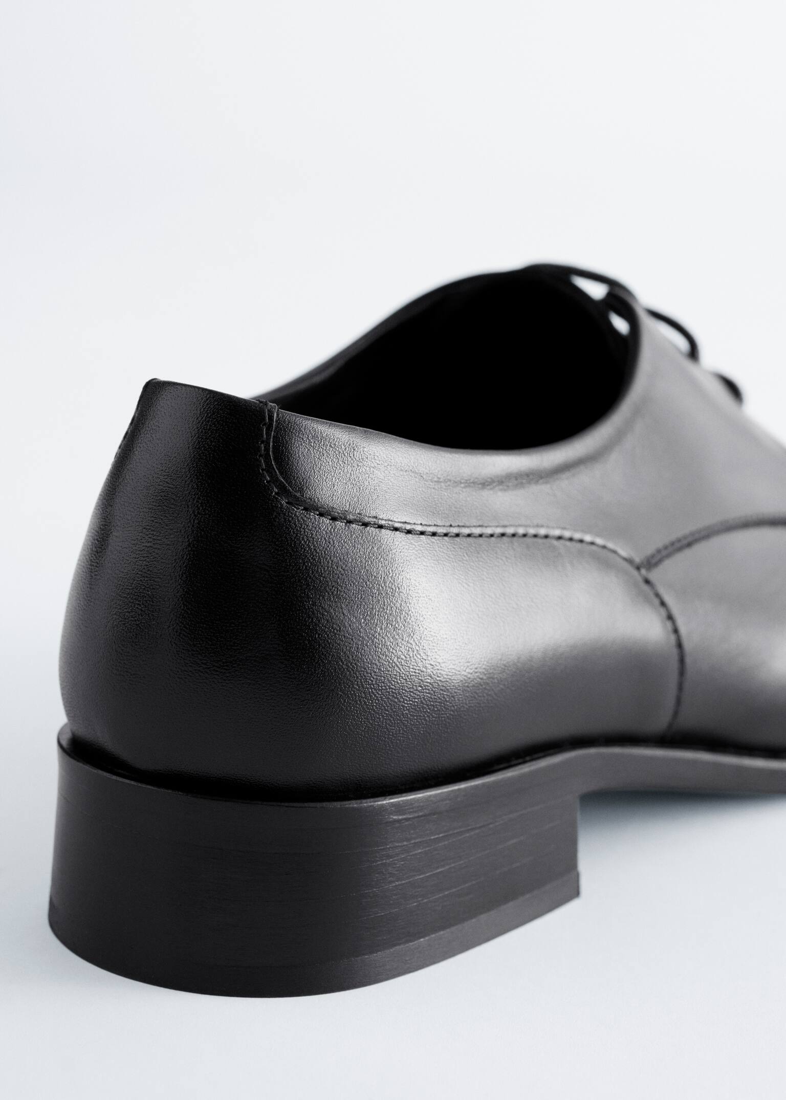 Leather Derby Shoes - Negro - 5