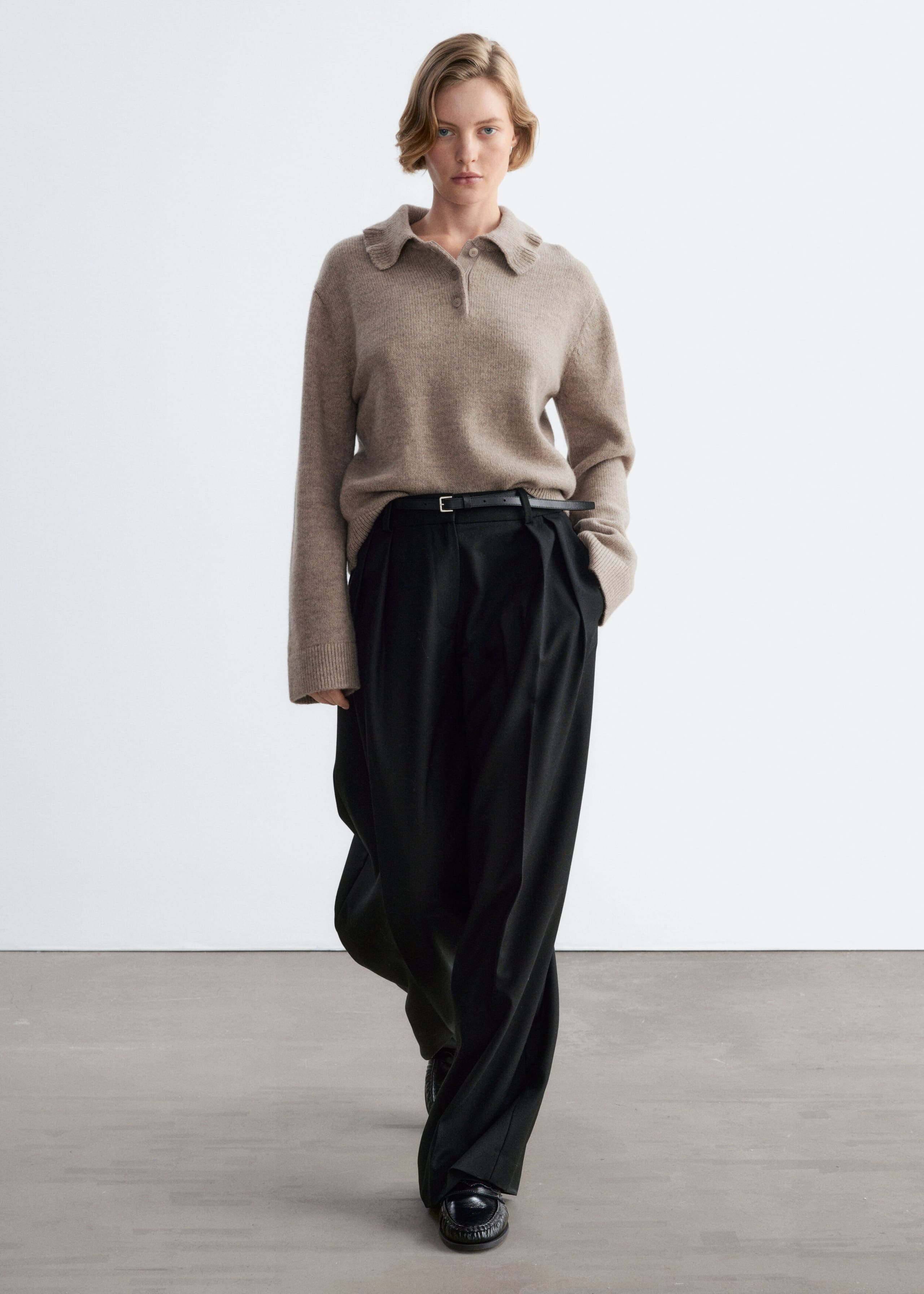 Ruffle-Collar Jumper - Beige - Lookbook