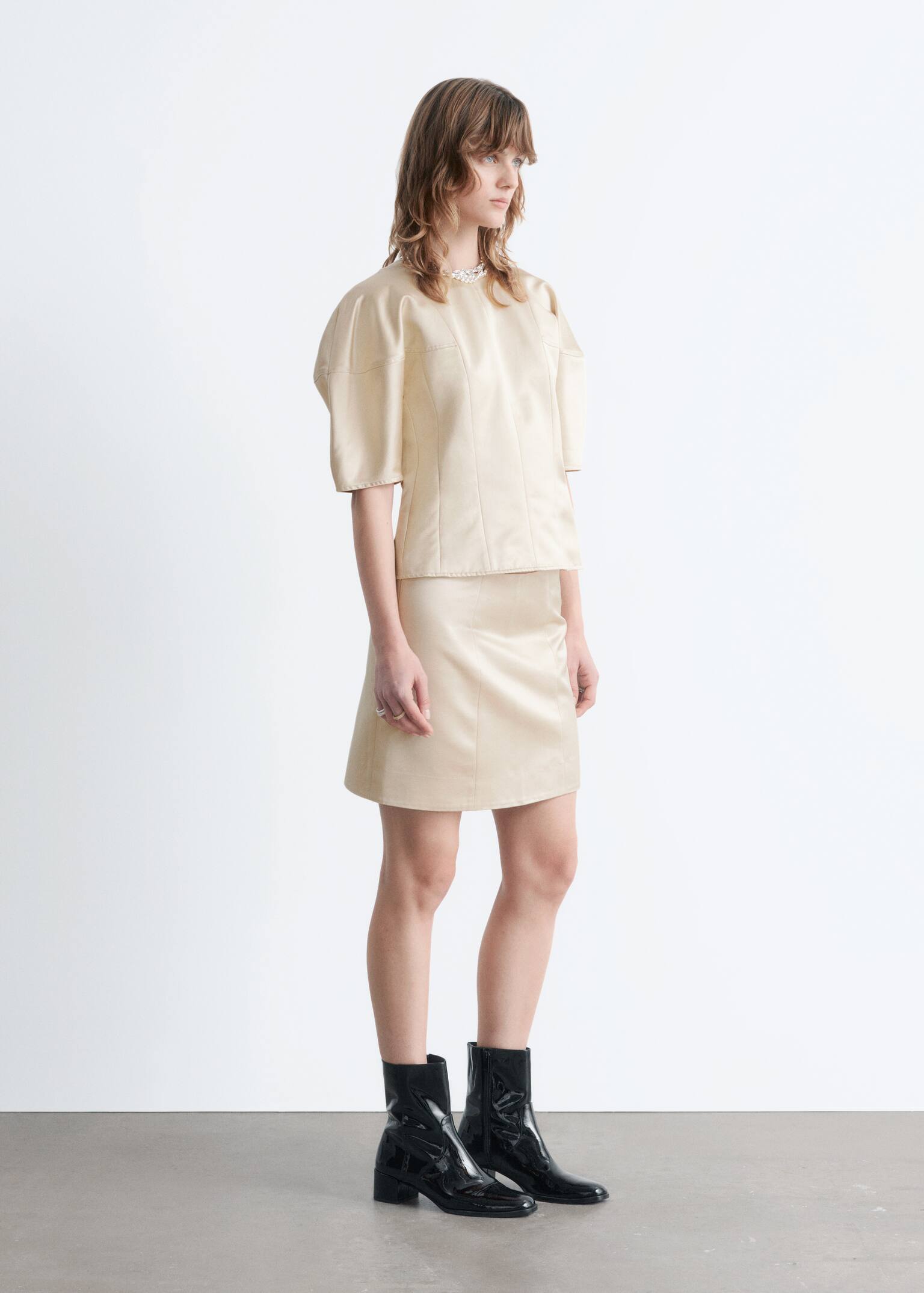 Minirock aus Satin - Beige/Schwarz - 4