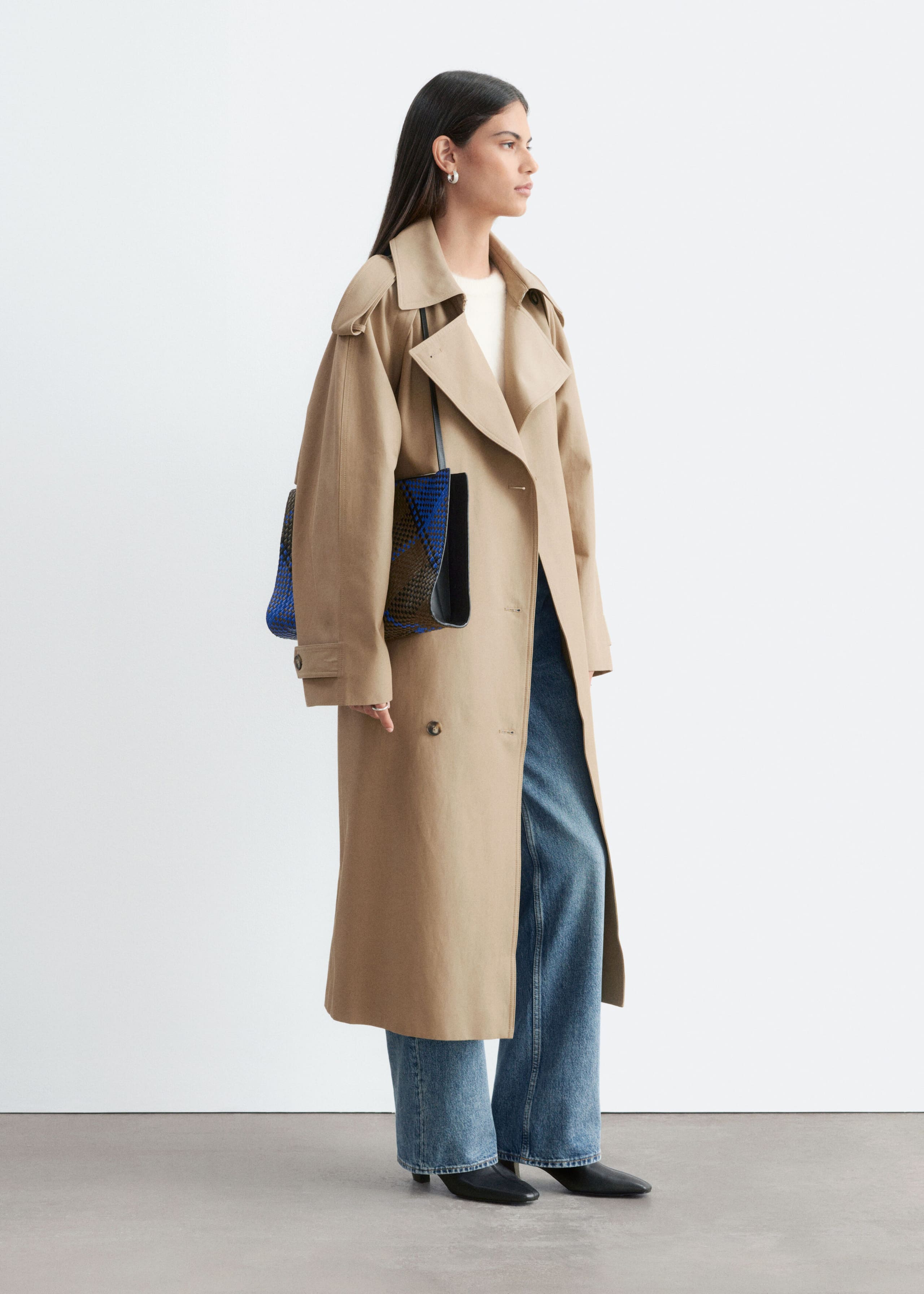Relaxed Trench Coat - Beige - Lookbook