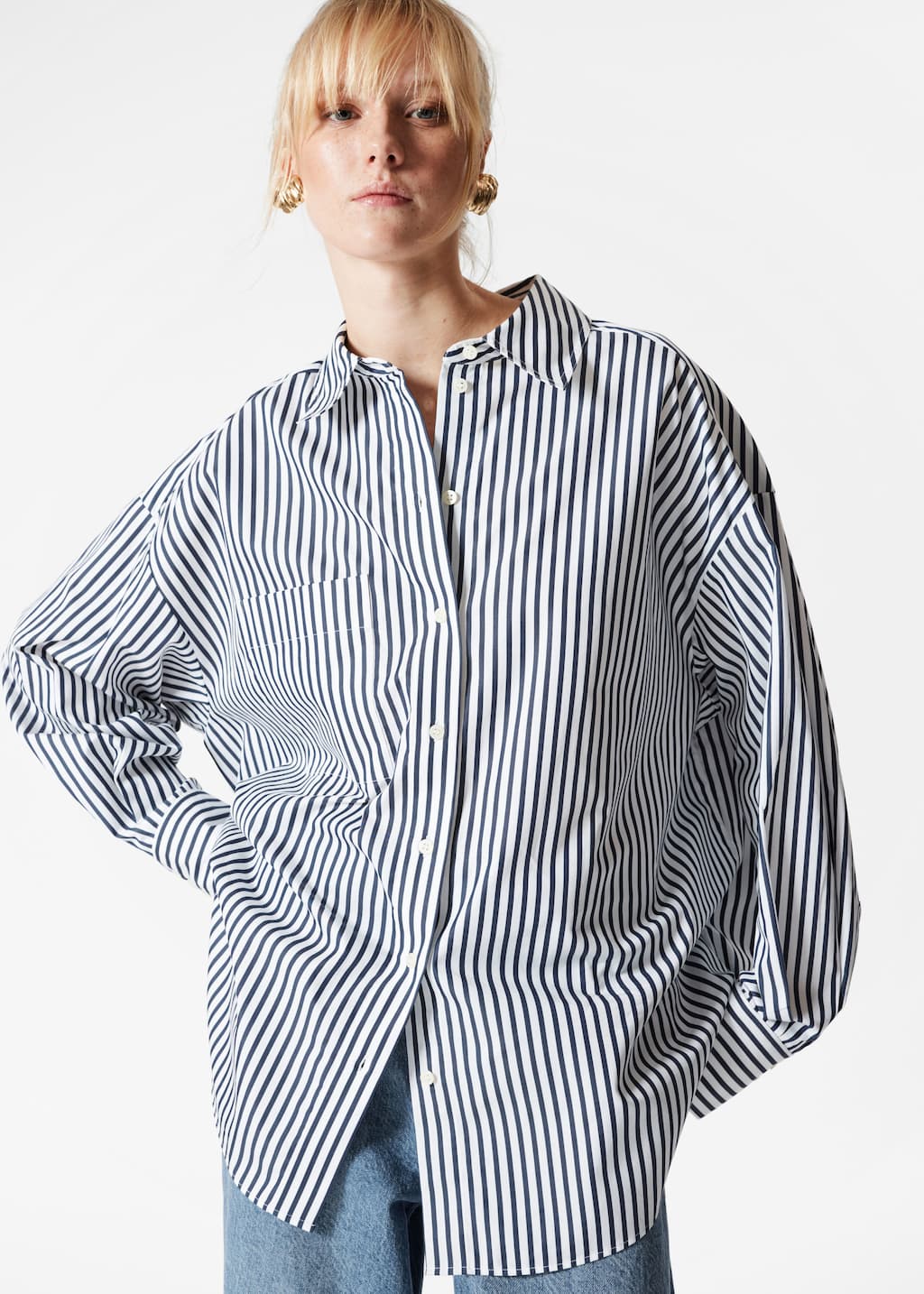 Oversized Shirt - Light Blue Stripes - Lookbook