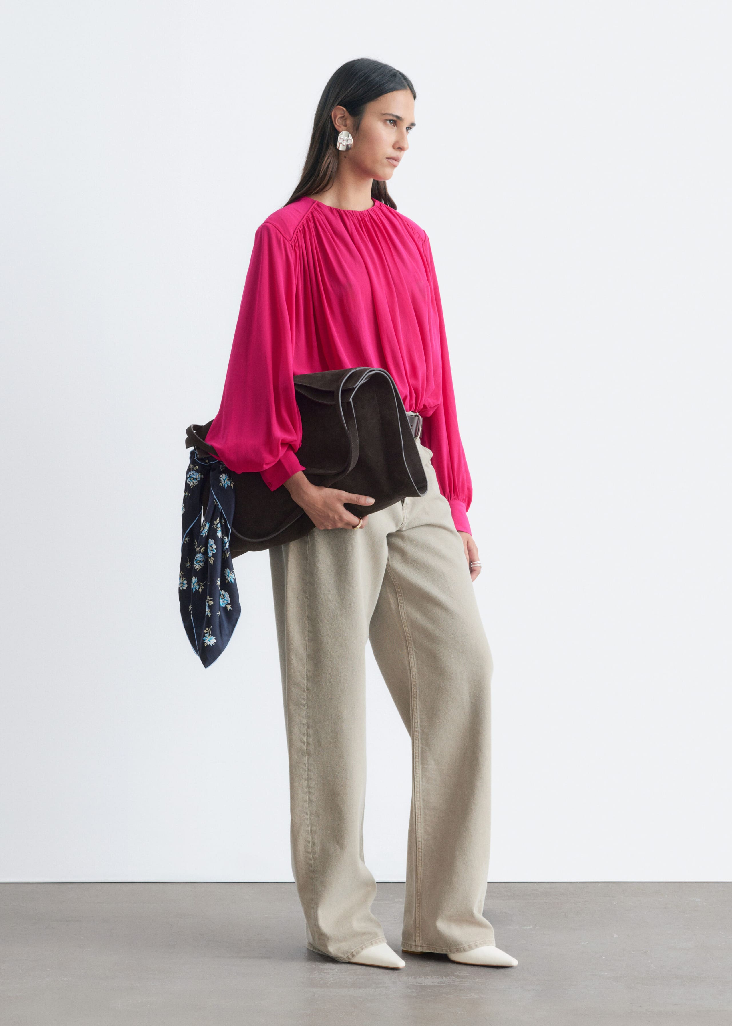 Blusa con arricciature - Rosa - Lookbook