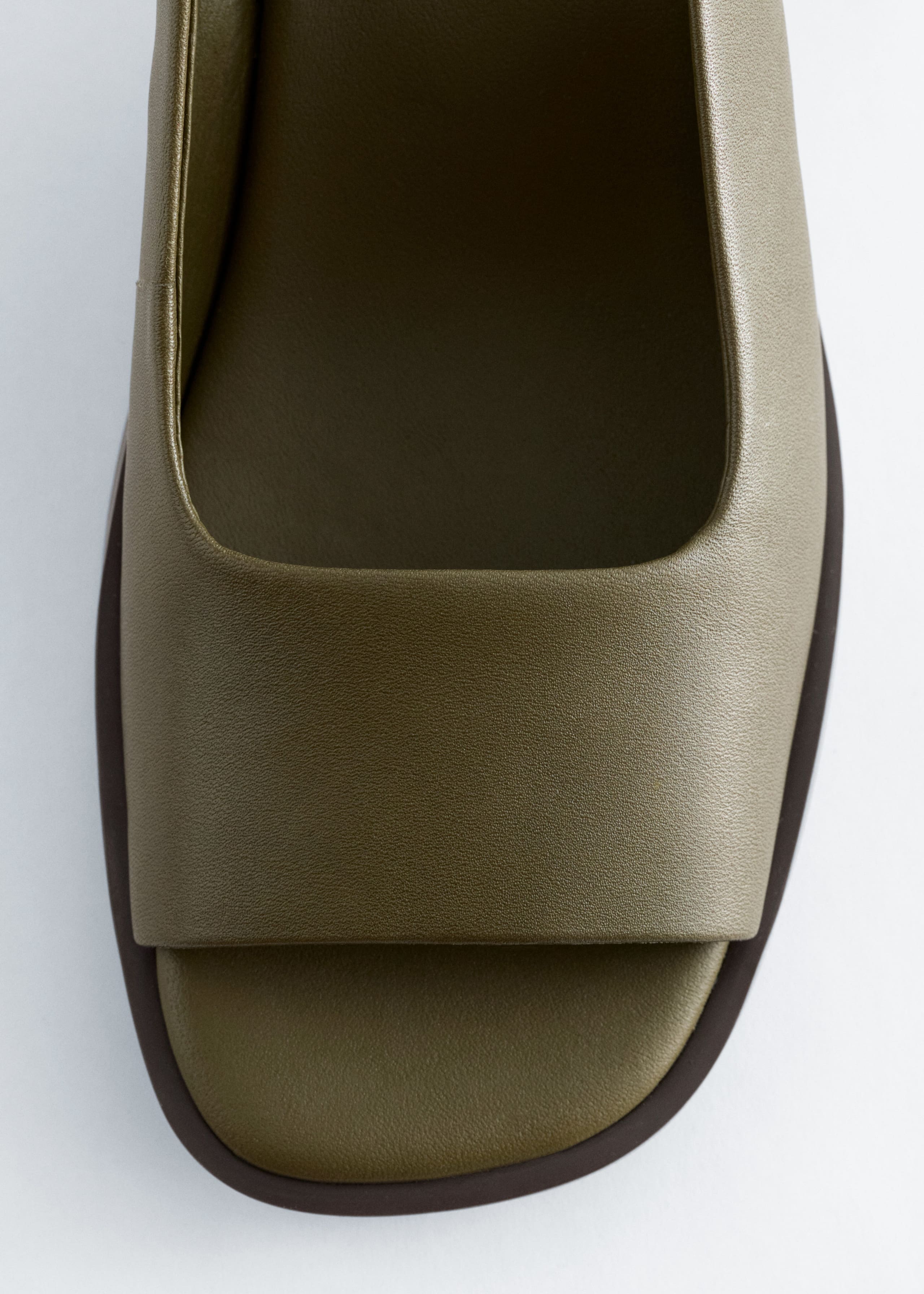 Image of Sandali slingback in nappa