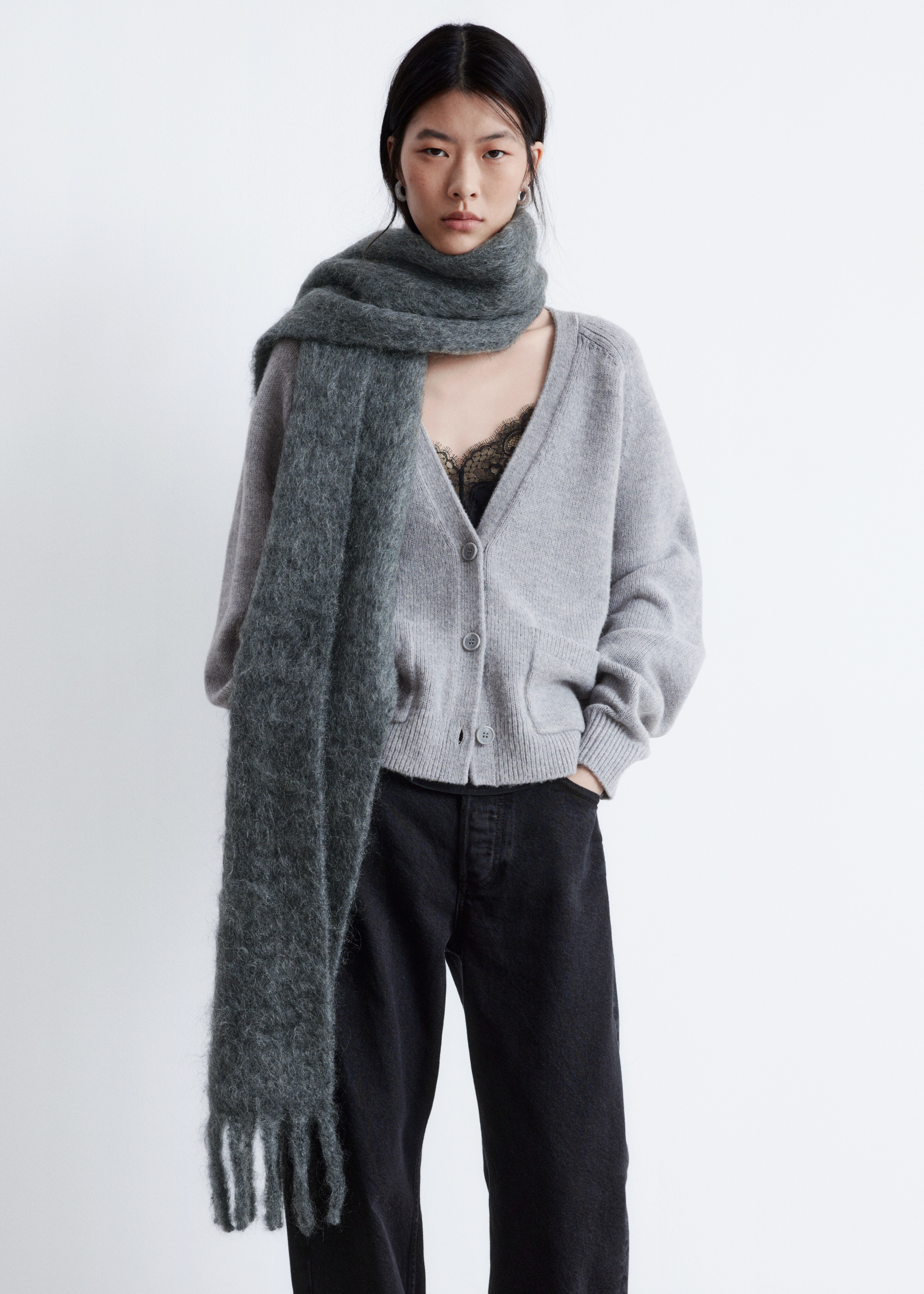 Kardigan z naszywanymi kieszeniami - Szary/Kremowy