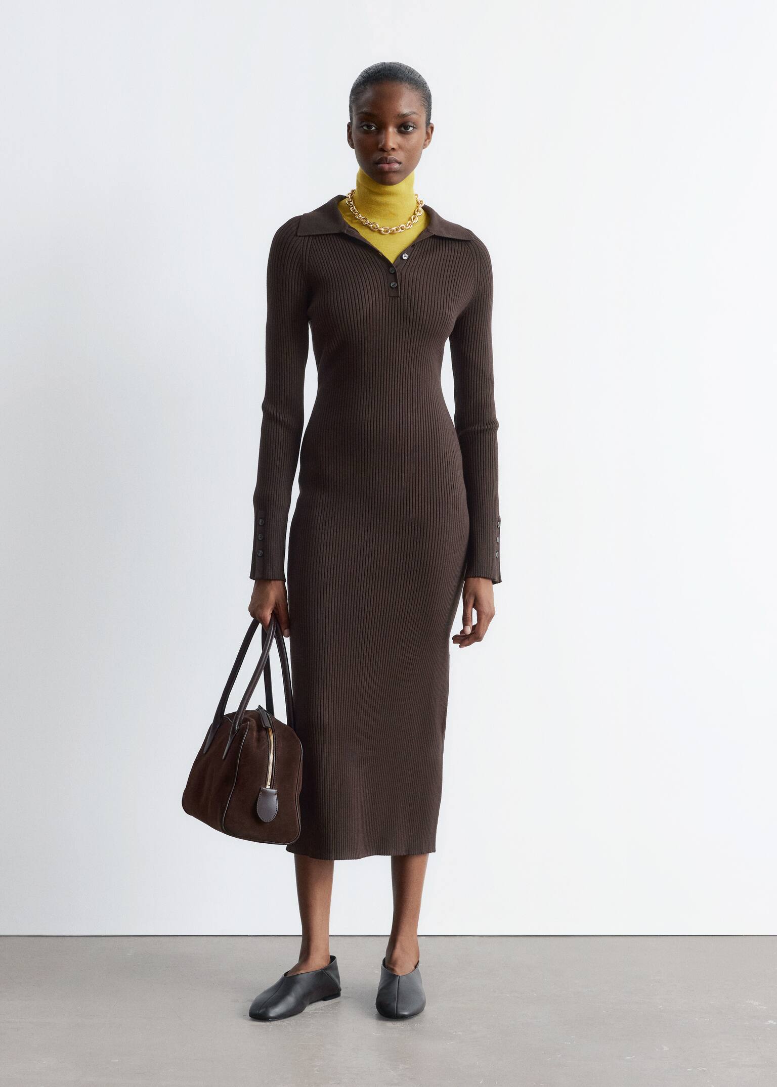 Abito midi in stile polo con lavorazione a coste - Marrone scuro/Beige scuro
