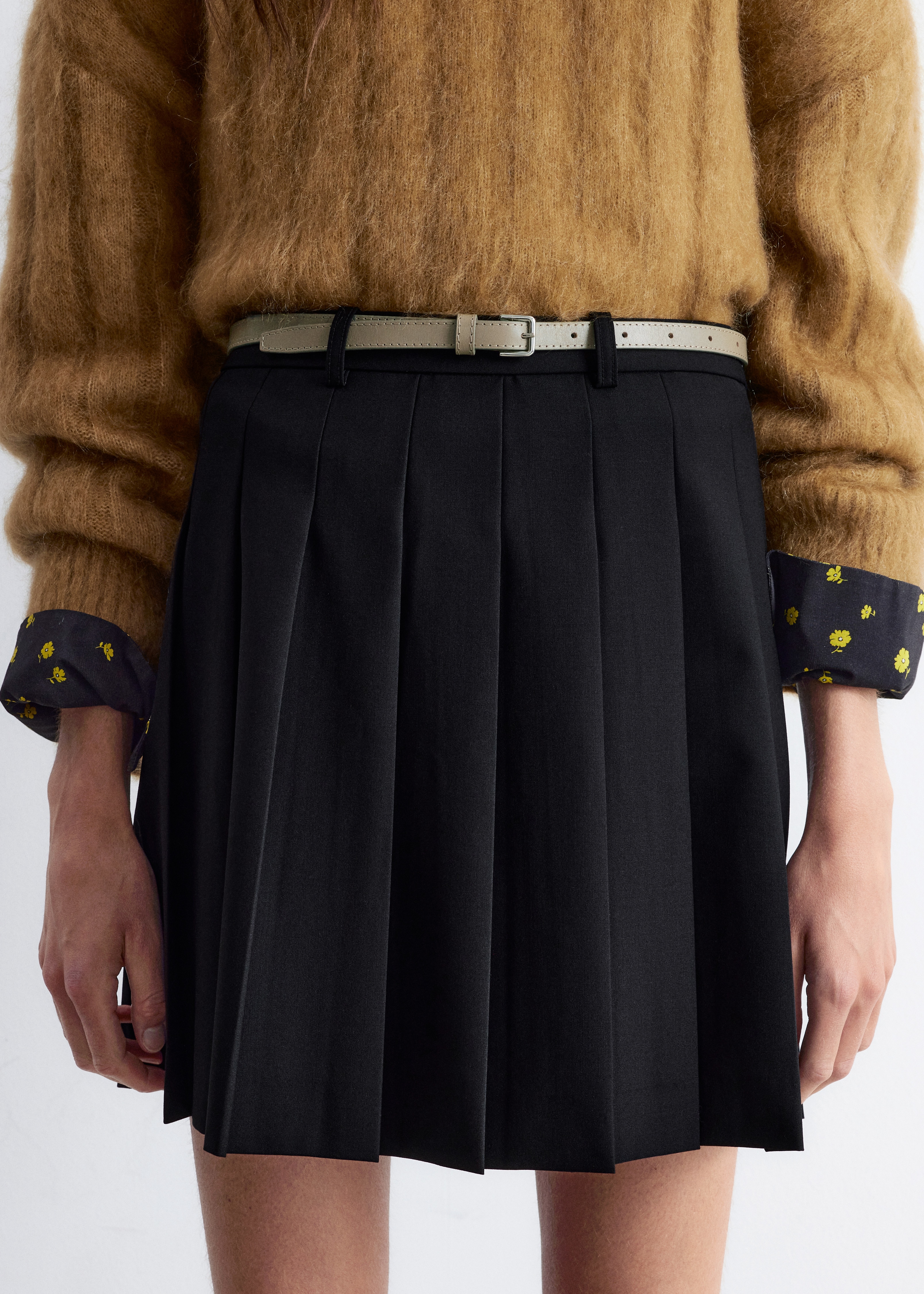 スカート M me eme Belt design pleats mini skirt M me eme Belt design pleats mini skirt エムミーエメHigh waist belt