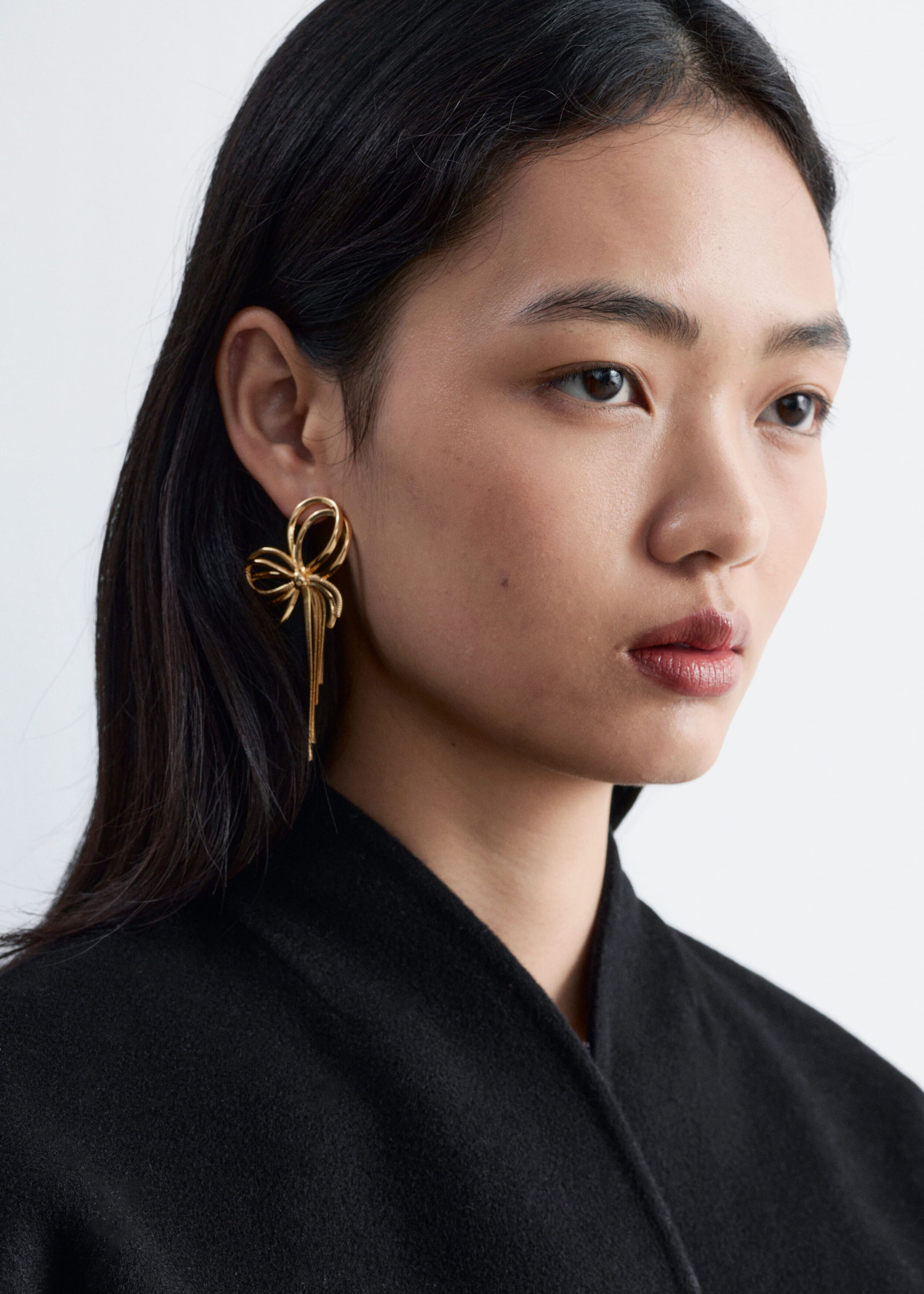 Polished Brass Bow Earrings - Gold - Lookbook