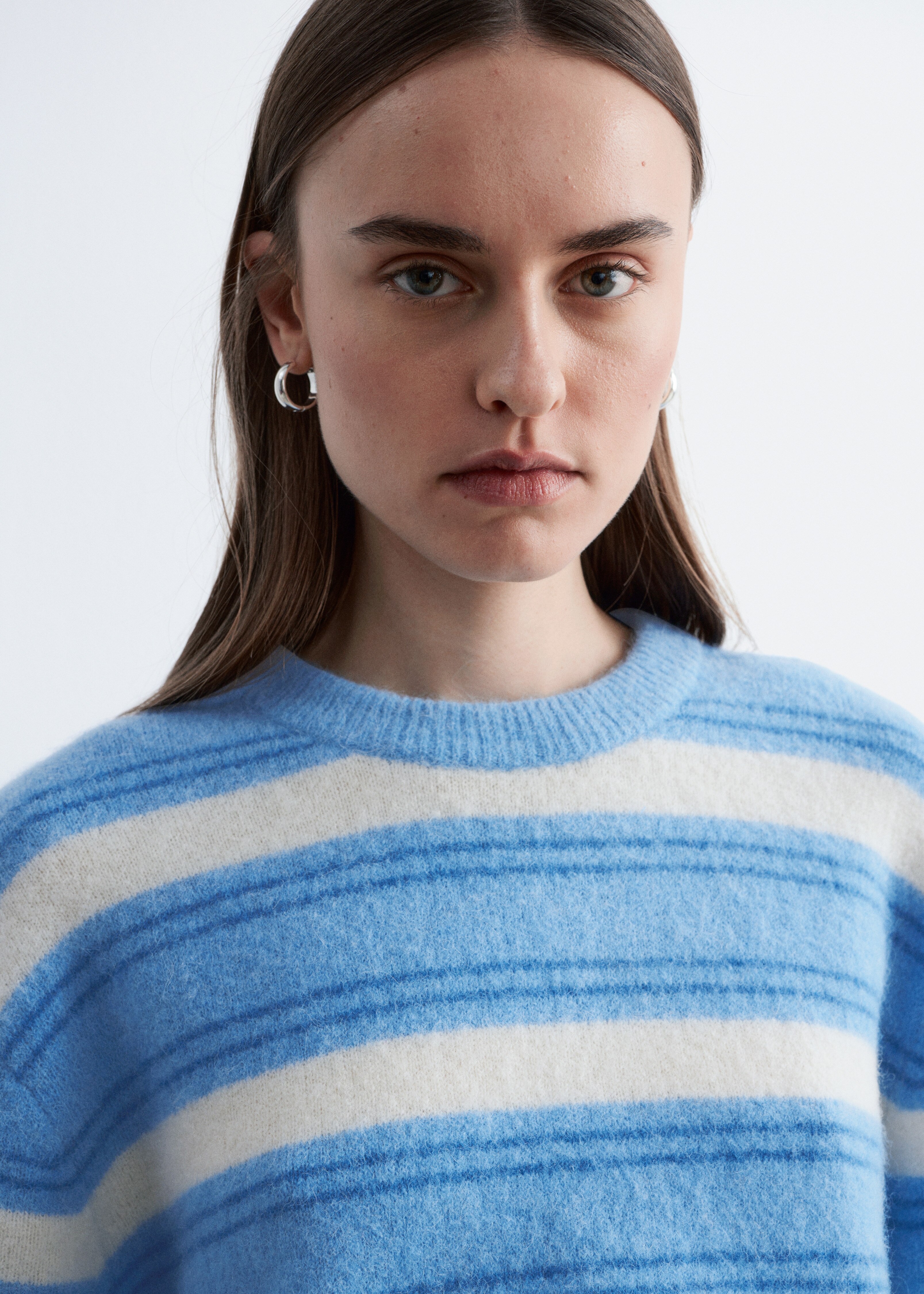 Il Maglione Stile Polo Donna tendenza Inverno 2025