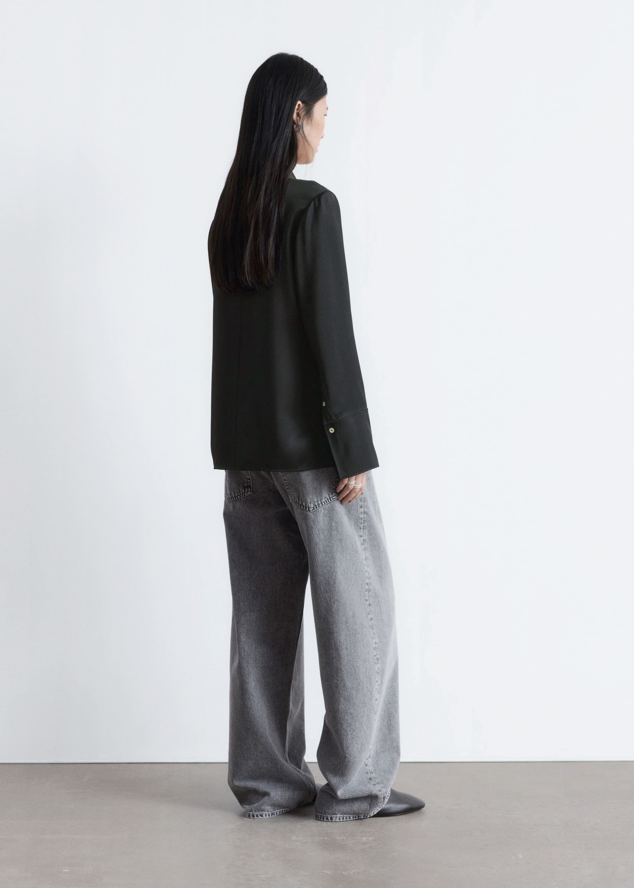 Satin Shirt - Grey - Lookbook