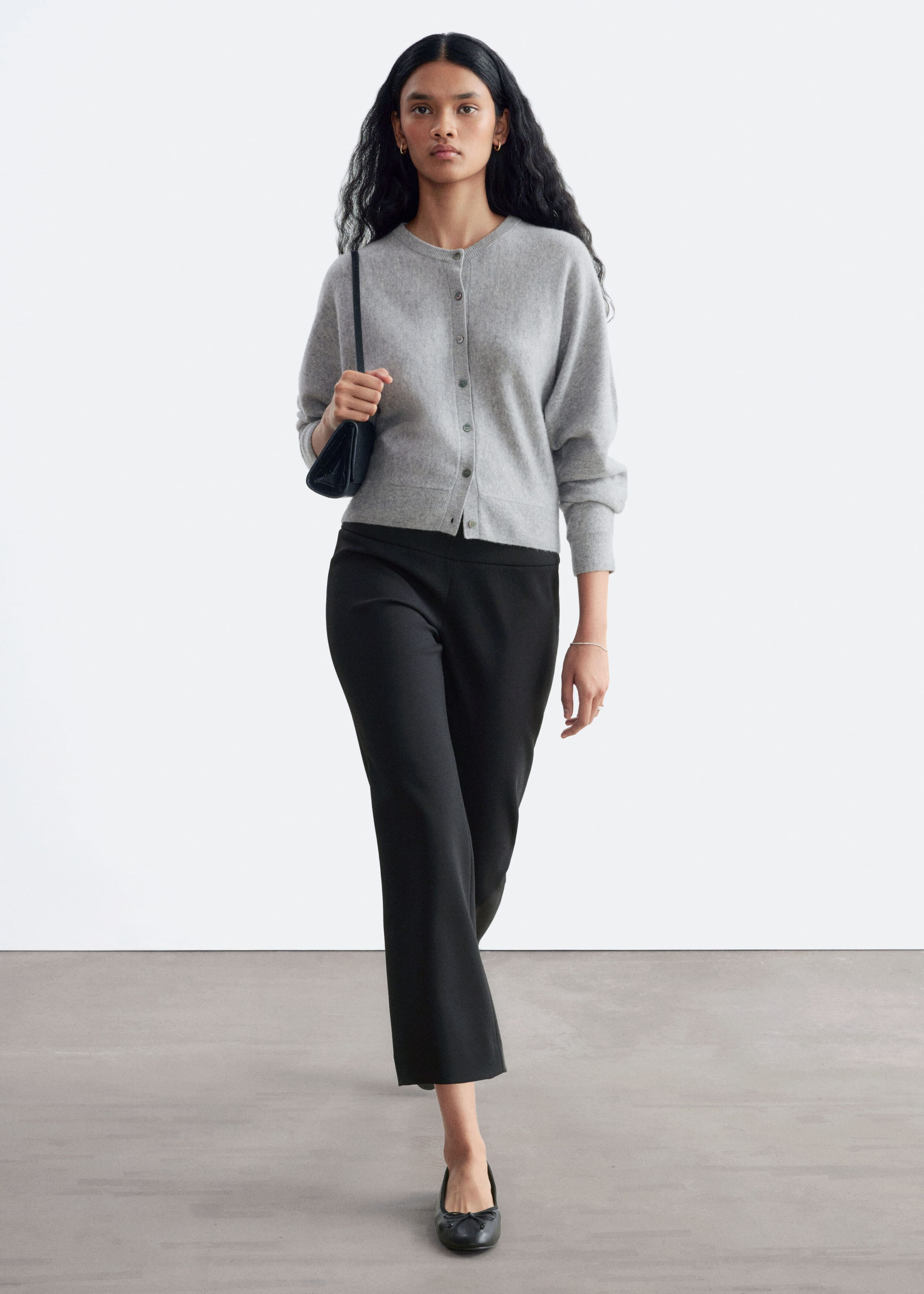 Cropped Kick Flare Trousers - Black - Lookbook