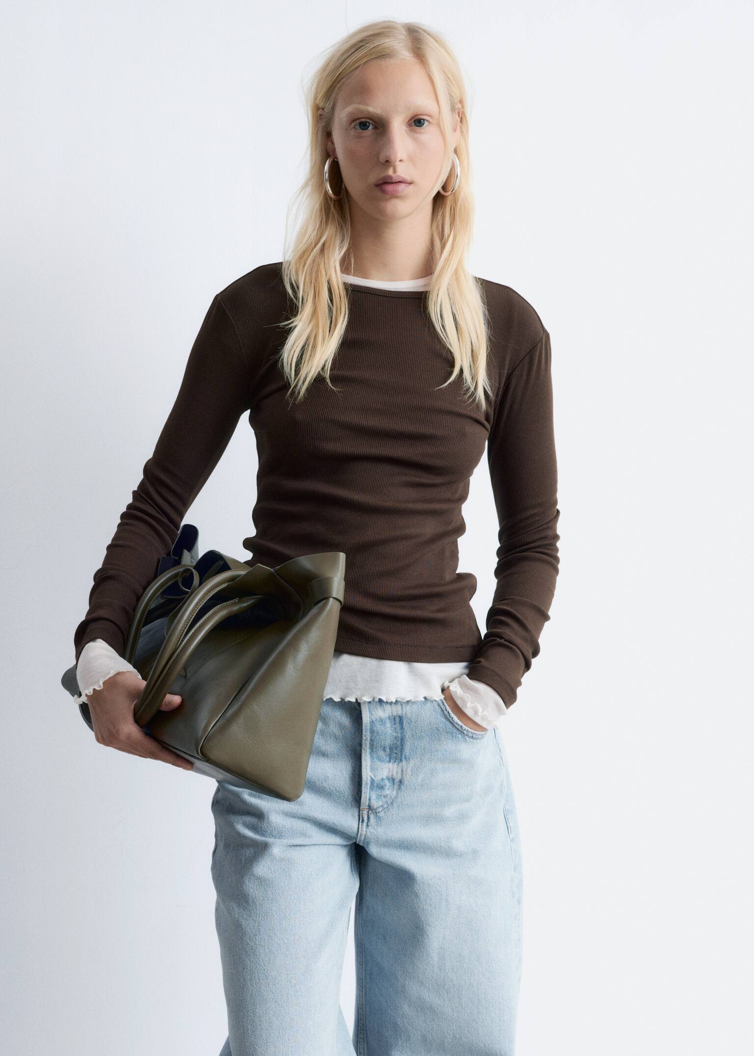 Ribbed Long-Sleeve Top - Dark Brown/White/Black/Light Grey - 1